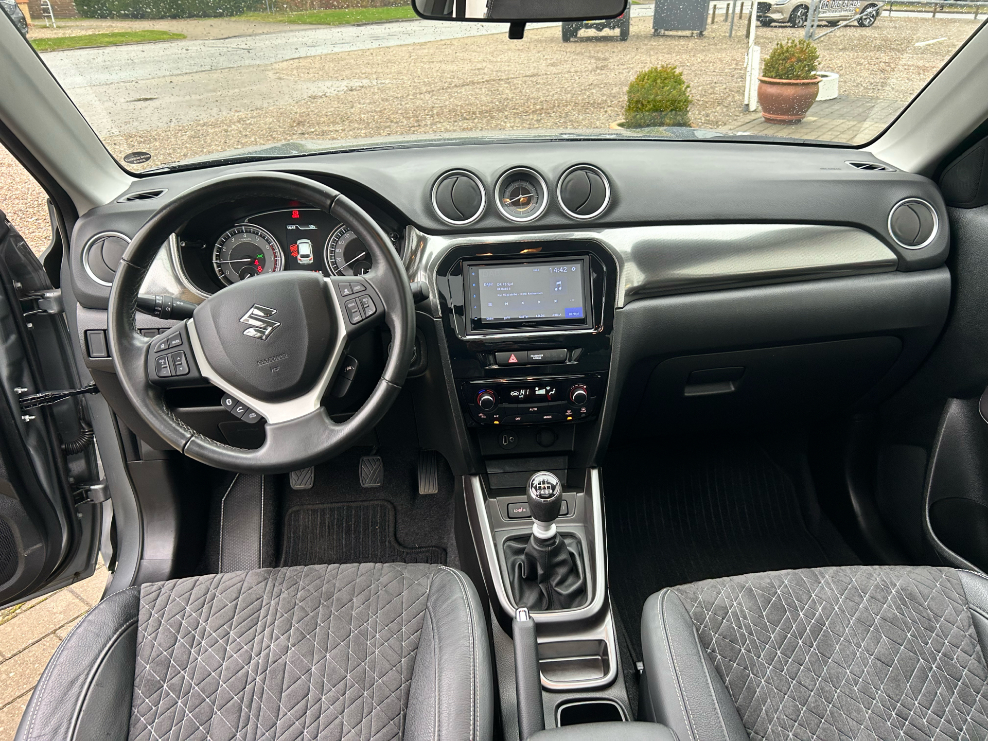 Billede af Suzuki Vitara 1,4 Boosterjet  Mild hybrid Style 129HK 5d 6g