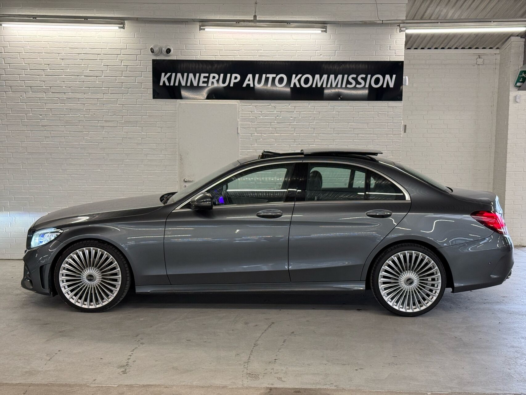 Billede af Mercedes-Benz C220 d 2,0 CDI AMG Line 9G-Tronic 194HK Aut.