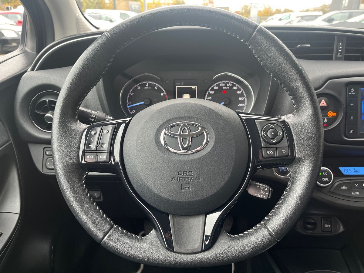 Billede af Toyota Yaris 1,5 VVT-I T3 Smartpakke 111HK 5d 6g