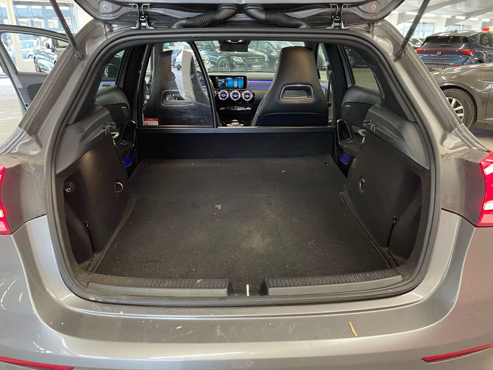 Billede af Mercedes-Benz A250 2,0 AMG Line 7G-DCT 224HK 5d 7g Aut.