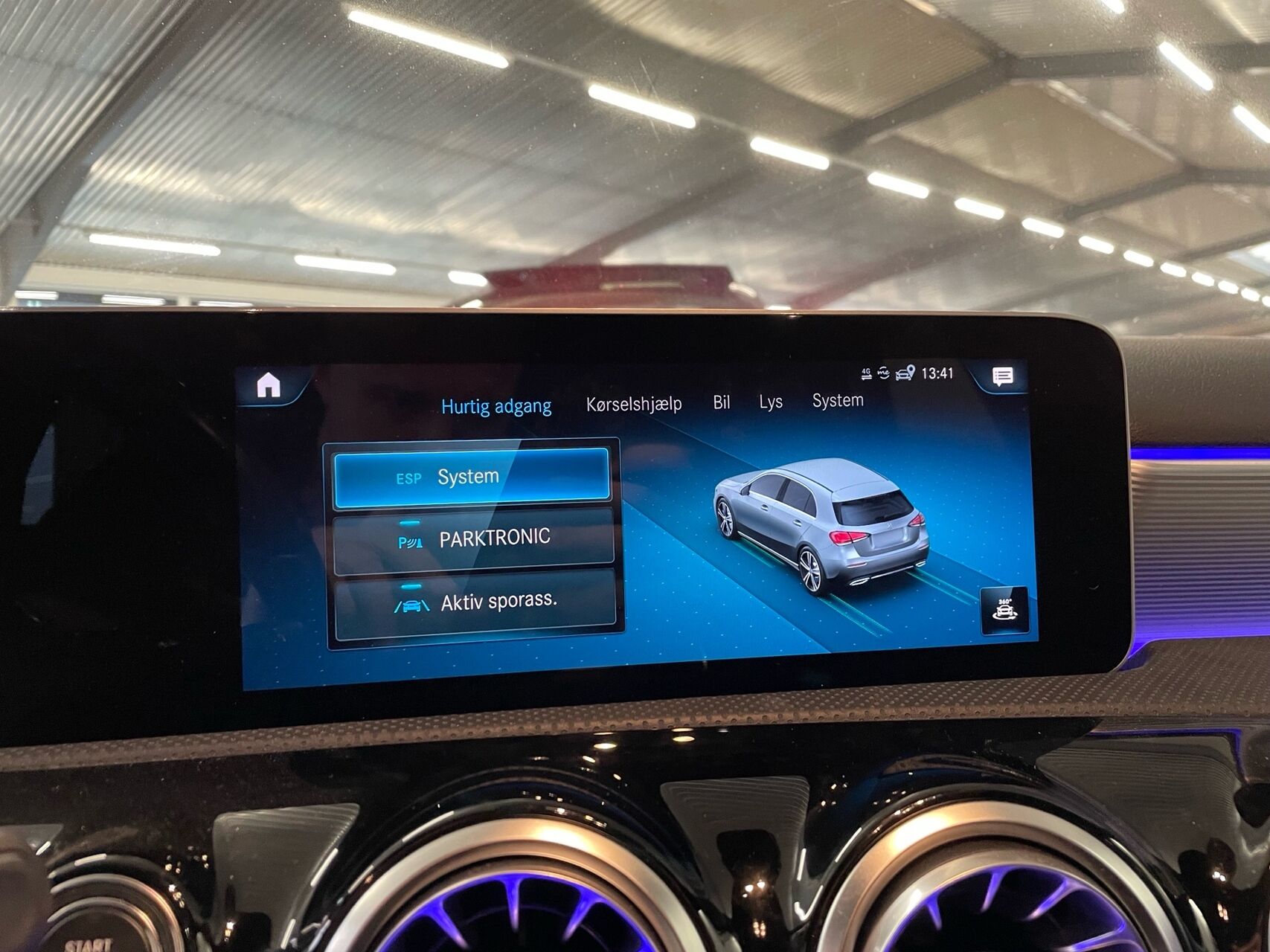 Billede af Mercedes-Benz A250 2,0 AMG Line 7G-DCT 224HK 5d 7g Aut.