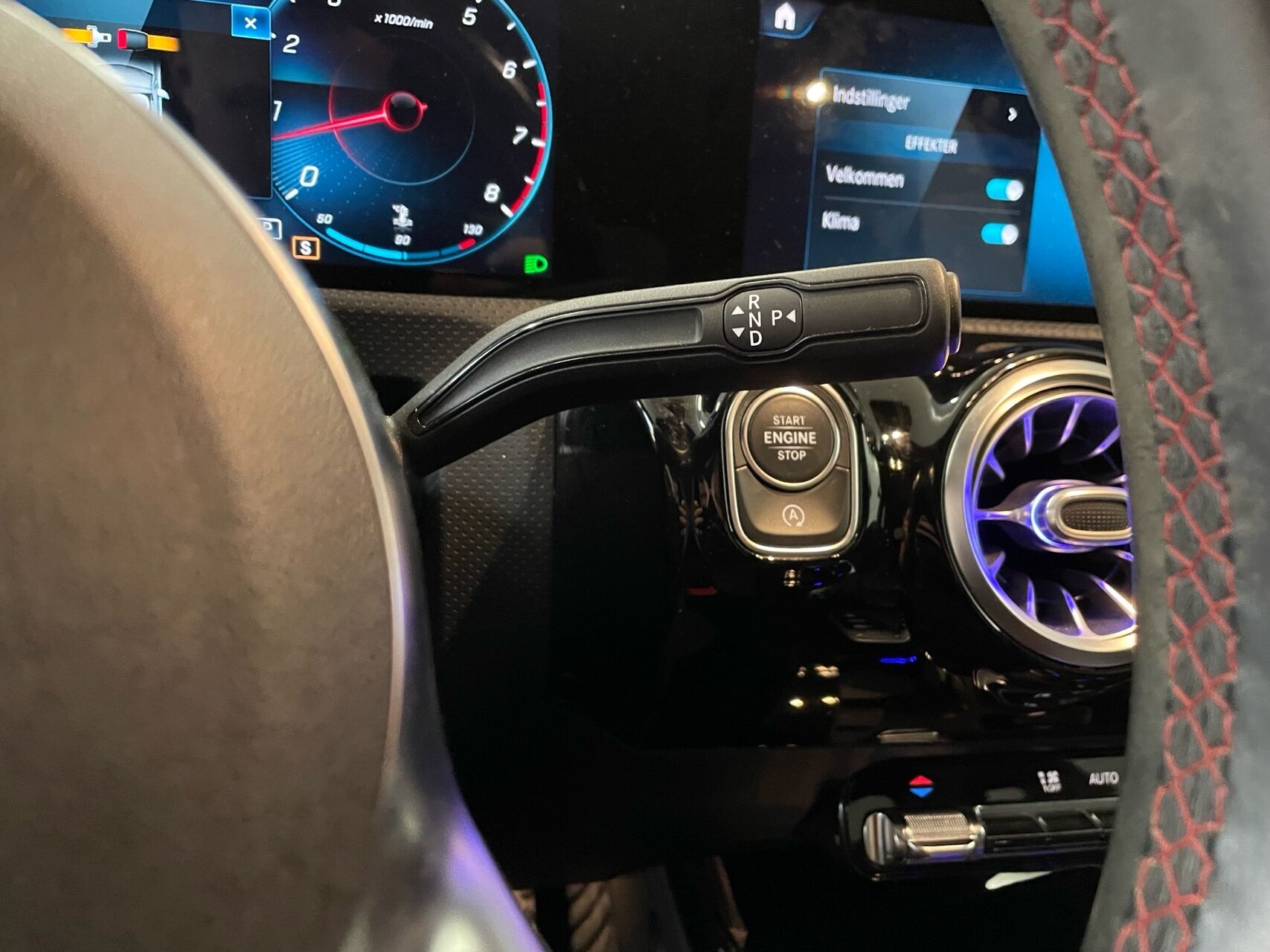 Billede af Mercedes-Benz A250 2,0 AMG Line 7G-DCT 224HK 5d 7g Aut.