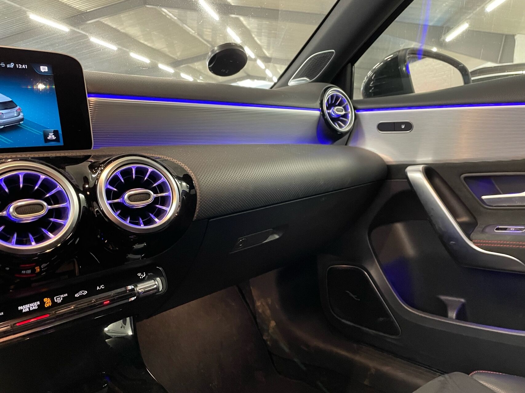 Billede af Mercedes-Benz A250 2,0 AMG Line 7G-DCT 224HK 5d 7g Aut.