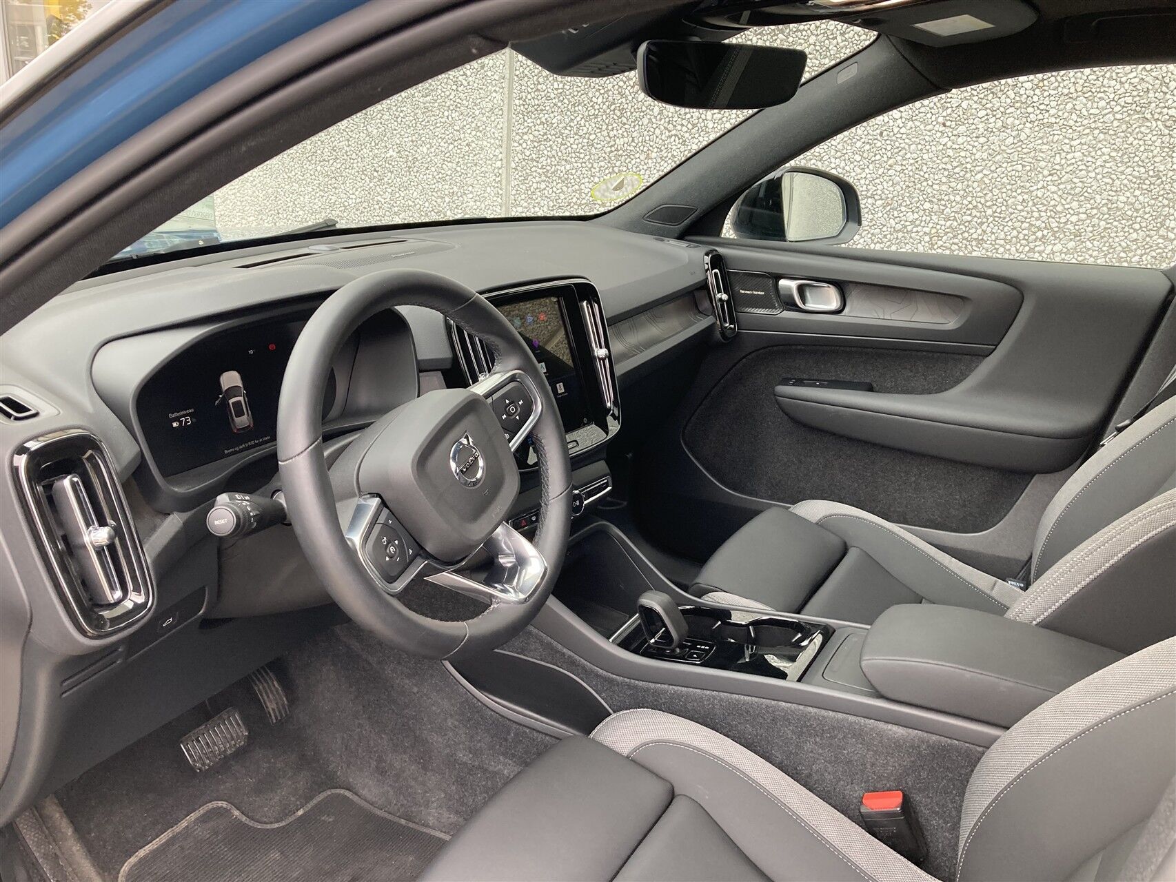 Billede af Volvo XC40 Recharge Twin Engine Plus AWD 408HK 5d Aut.