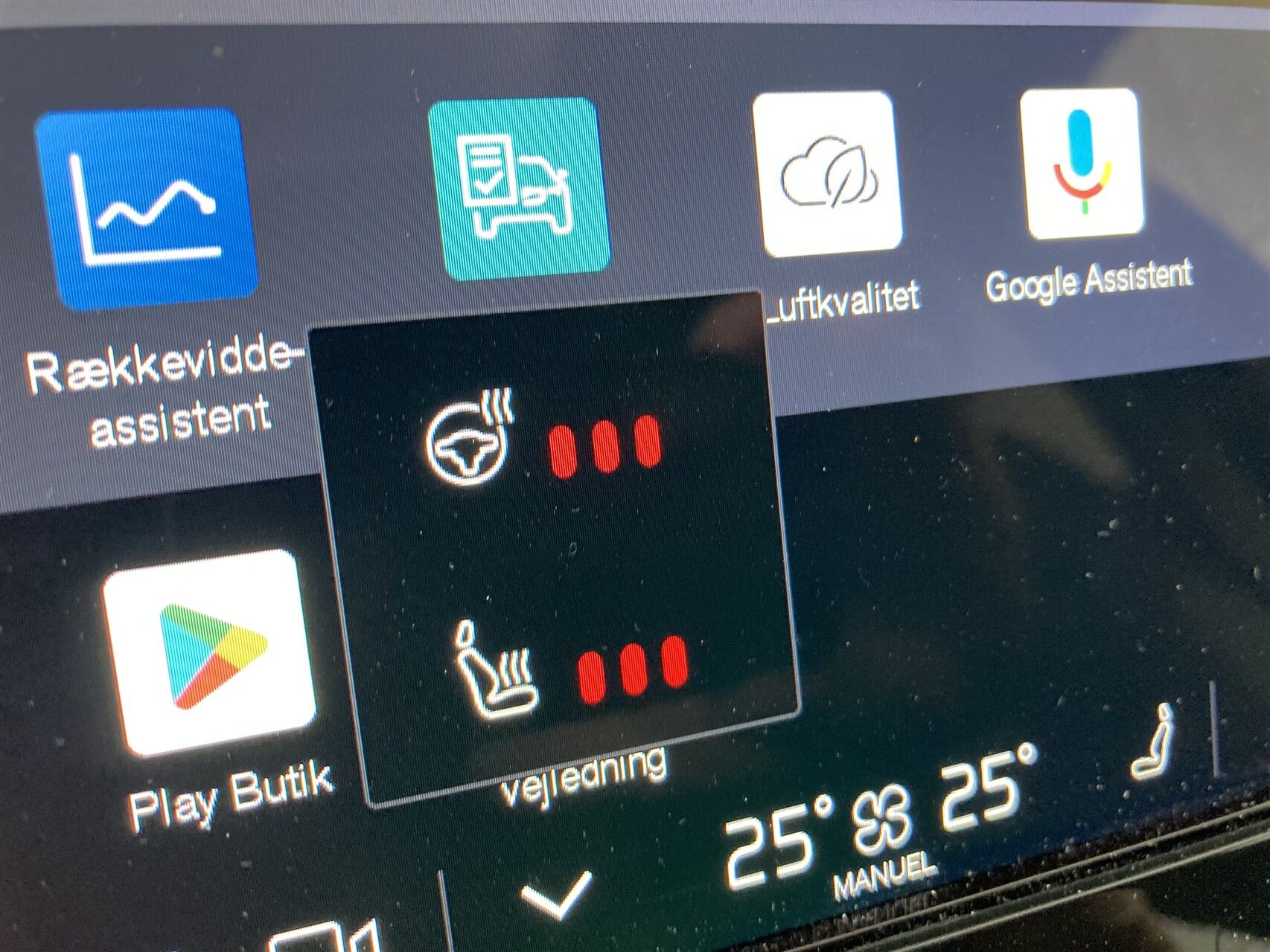 Billede af Volvo XC40 Recharge Twin Engine Plus AWD 408HK 5d Aut.