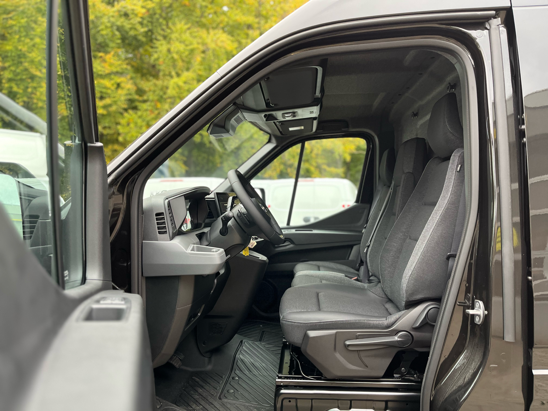 Billede af Nissan Interstar L2H2 2,0 DCi N-Connecta 150HK Van 9g Aut.