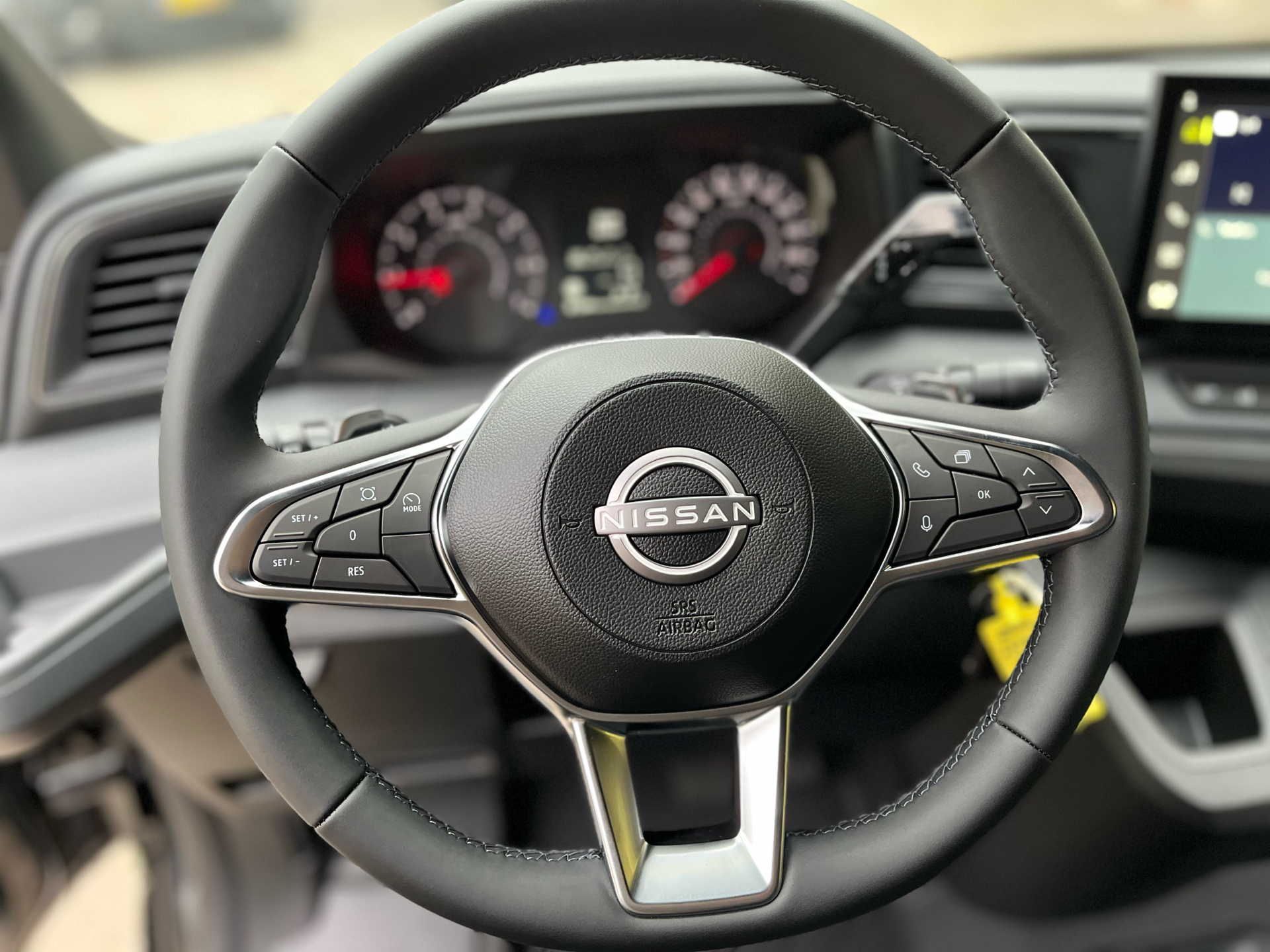 Billede af Nissan Interstar L2H2 2,0 DCi N-Connecta 150HK Van 9g Aut.