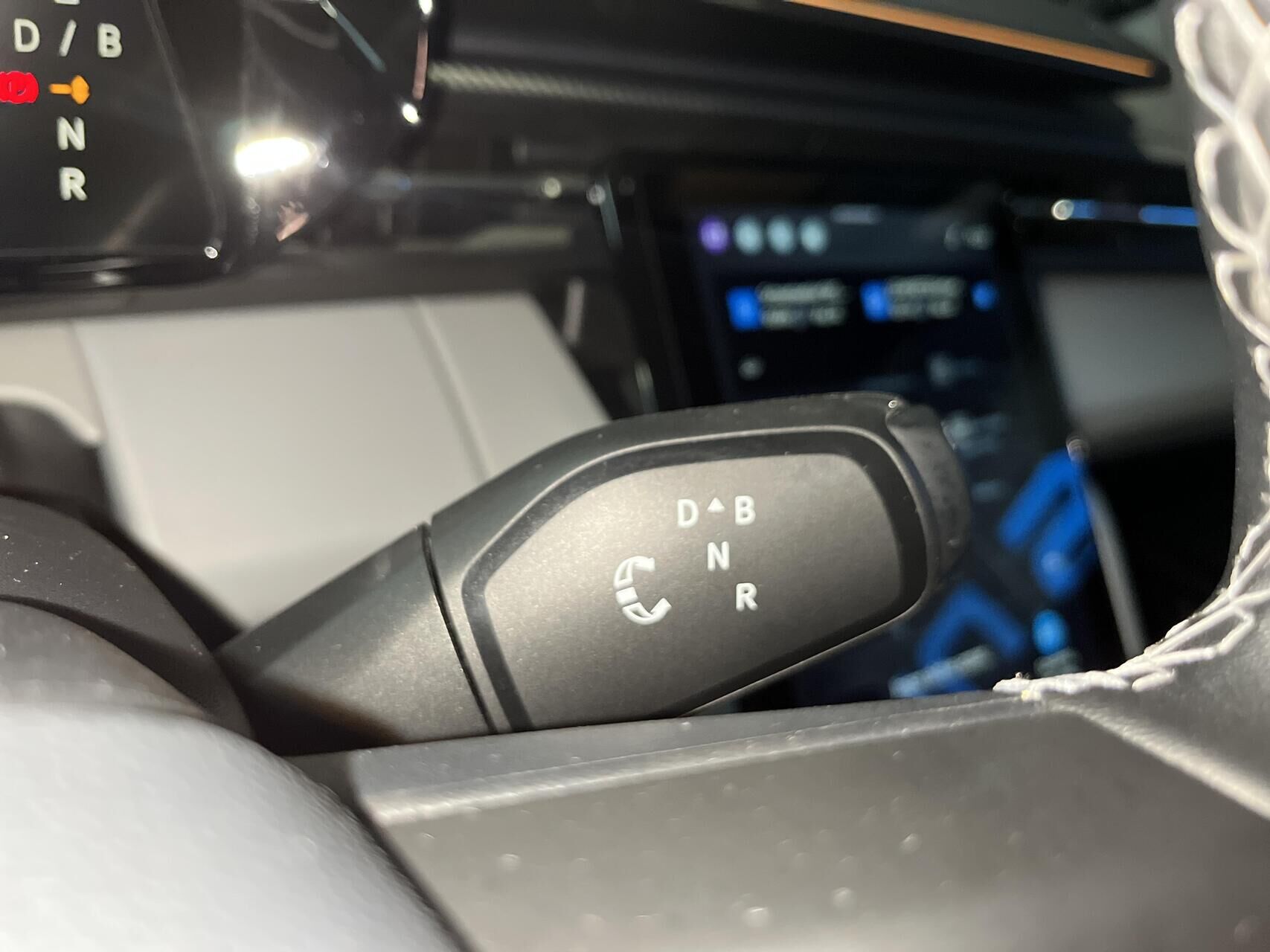 Billede af Ford Explorer EL UR Premium AWD 340HK 5d Aut.