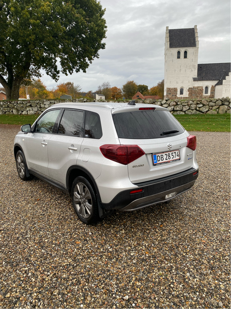 Billede af Suzuki Vitara 1,4 Boosterjet  Mild hybrid Active 129HK 5d 6g Aut.
