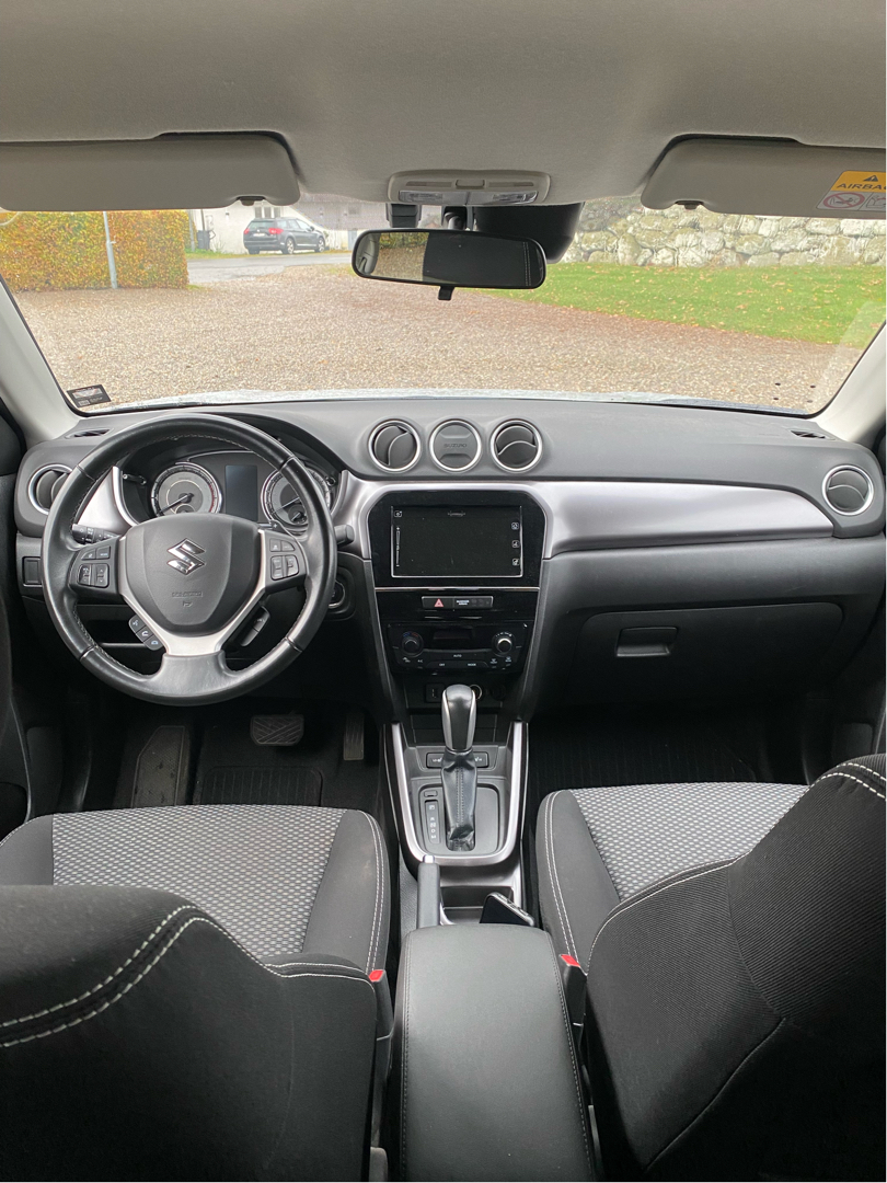 Billede af Suzuki Vitara 1,4 Boosterjet  Mild hybrid Active 129HK 5d 6g Aut.