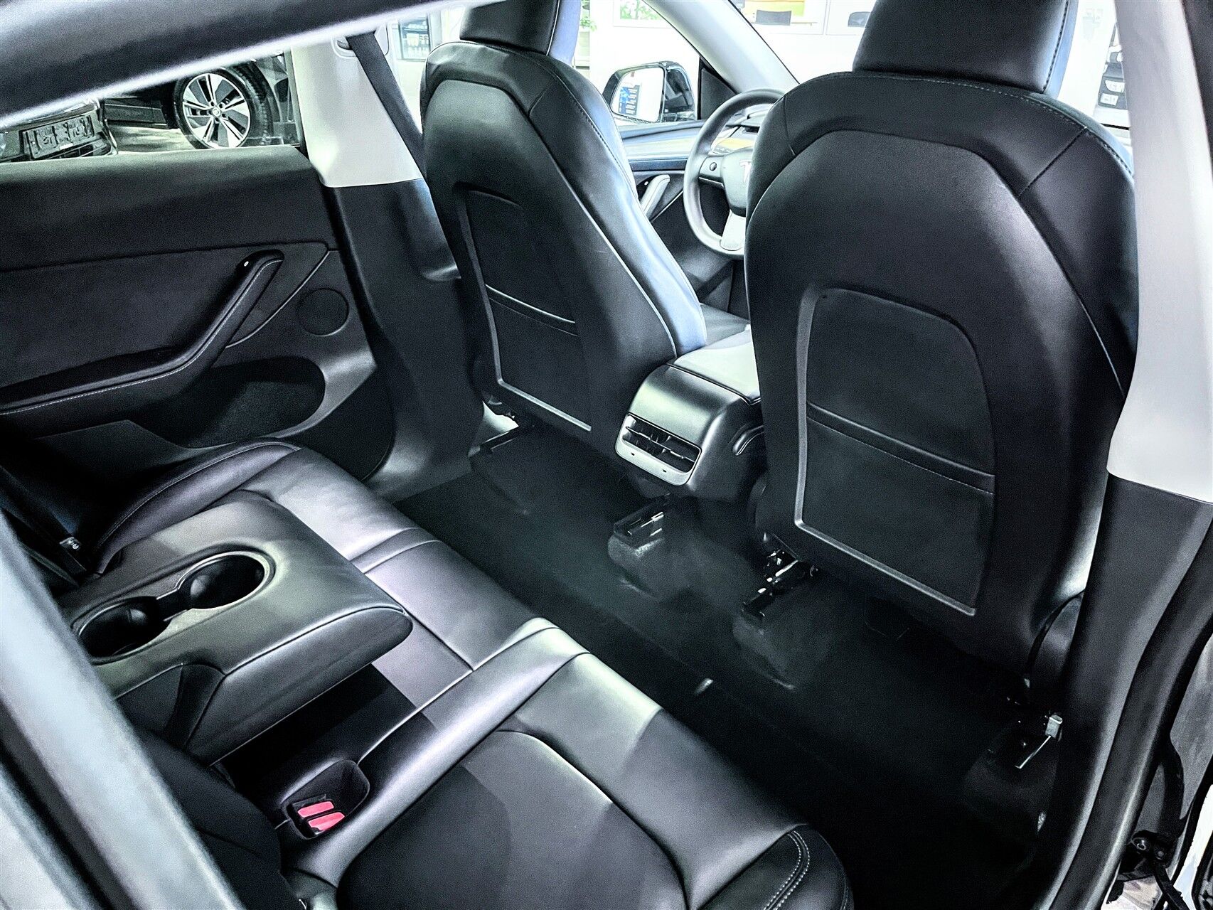 Billede af Tesla Model Y EL RWD 299HK 5d Aut.