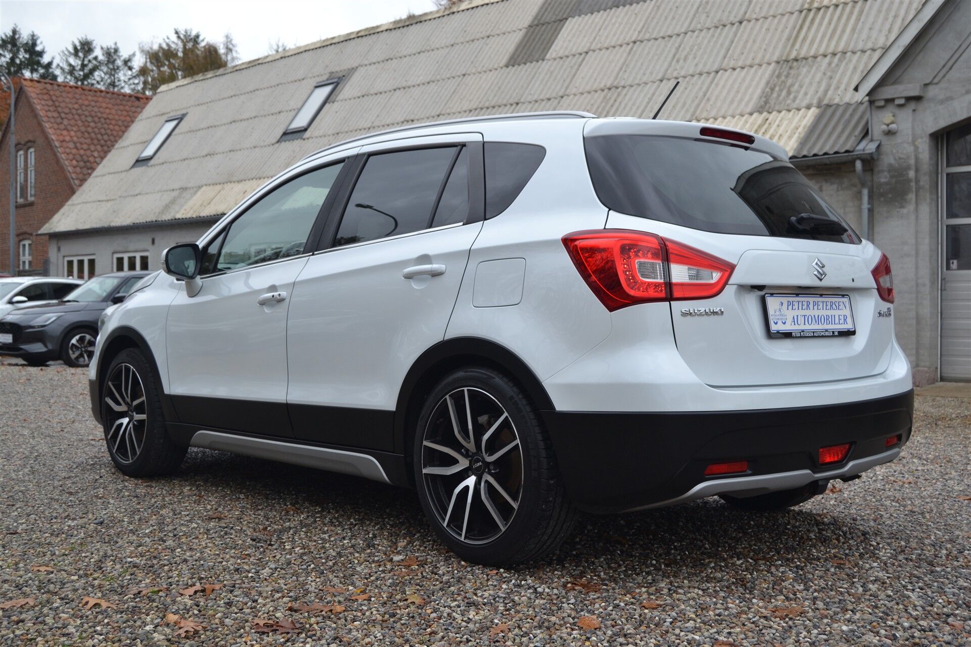 Billede af Suzuki S-Cross 1,0 Boosterjet Active 112HK 5d