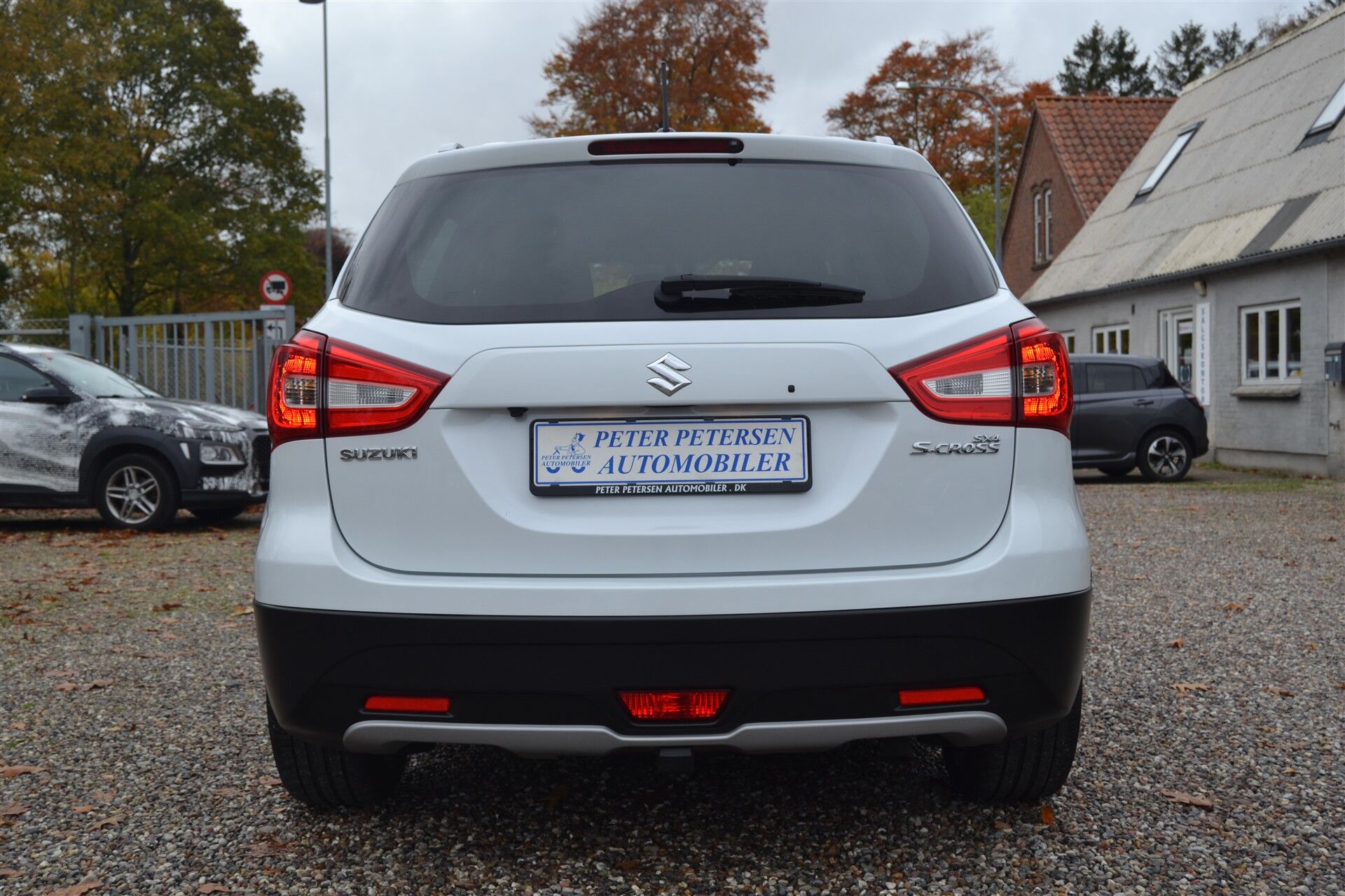 Billede af Suzuki S-Cross 1,0 Boosterjet Active 112HK 5d