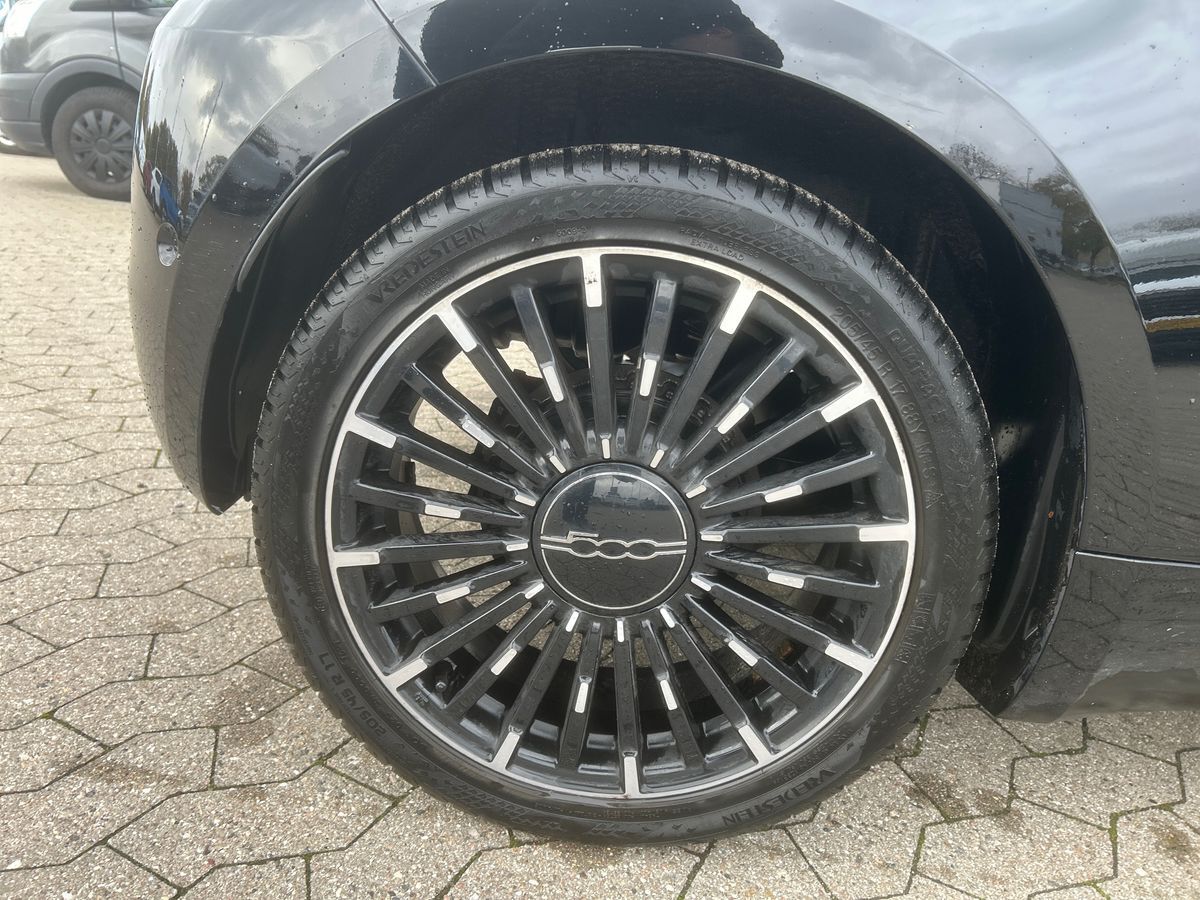 Billede af Fiat 500e EL La Prima 118HK 3d Aut.