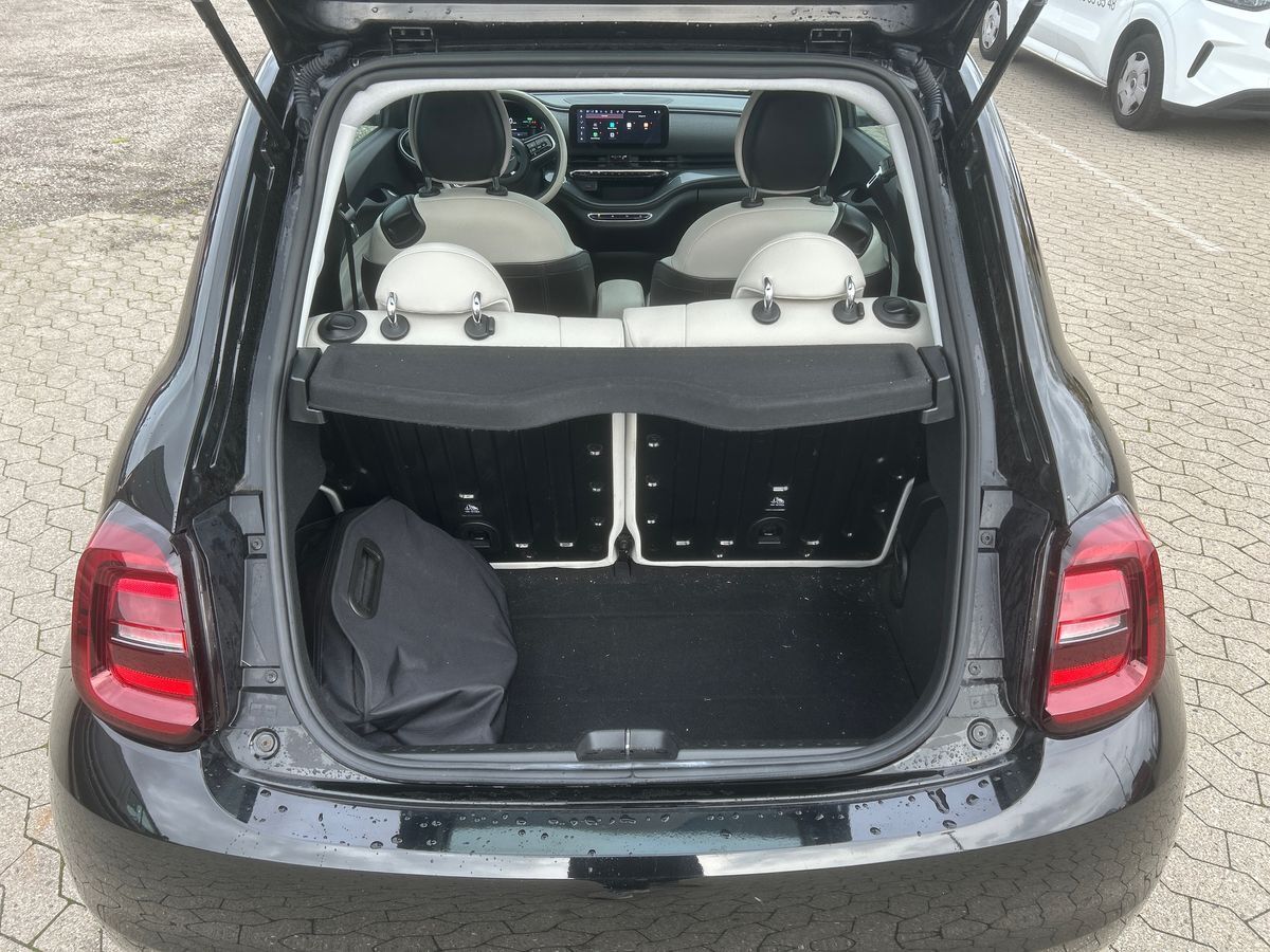 Billede af Fiat 500e EL La Prima 118HK 3d Aut.