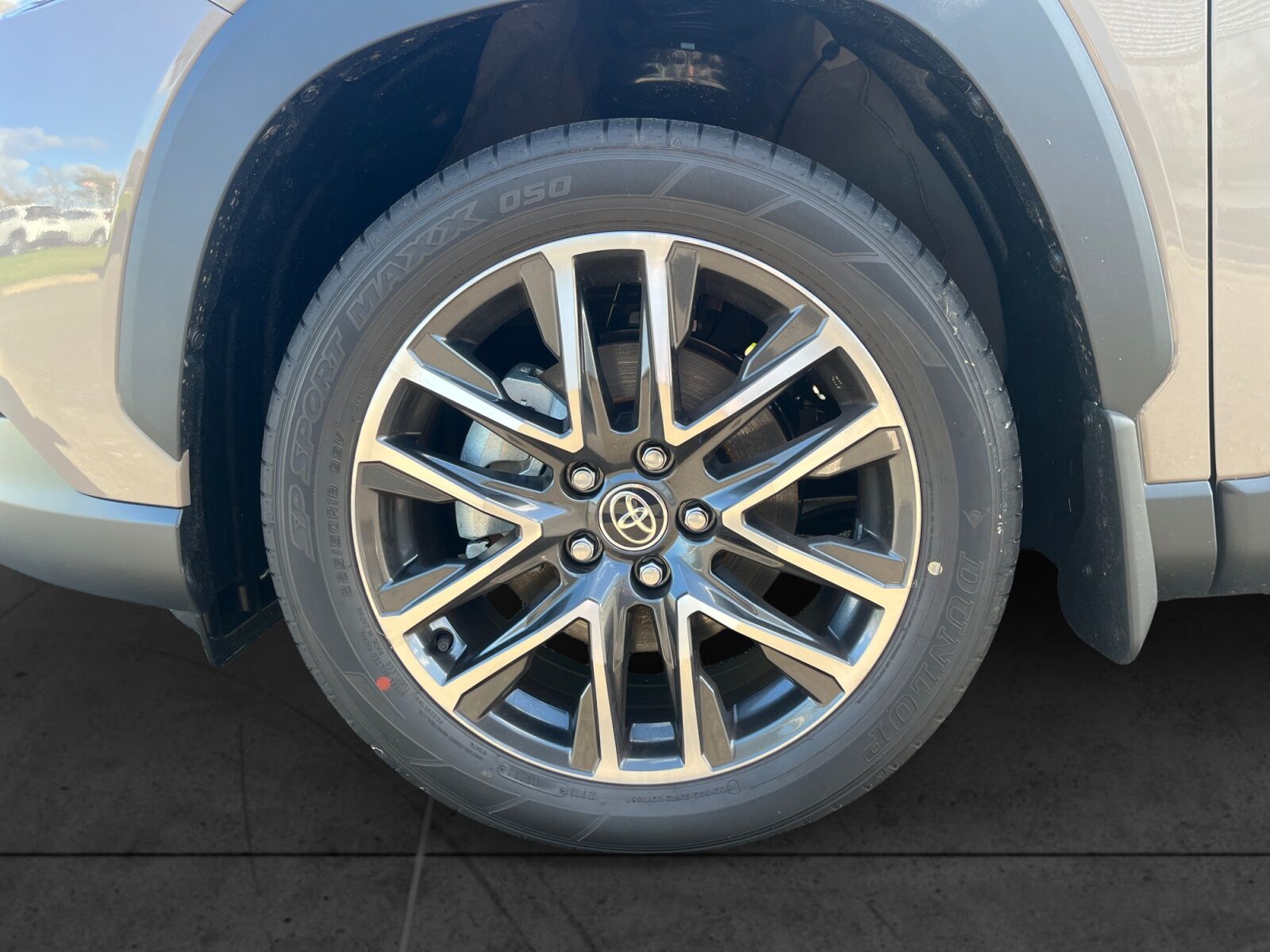 Billede af Toyota Corolla Cross 1.8 hybrid (140 hk) SUV aut. gear Style