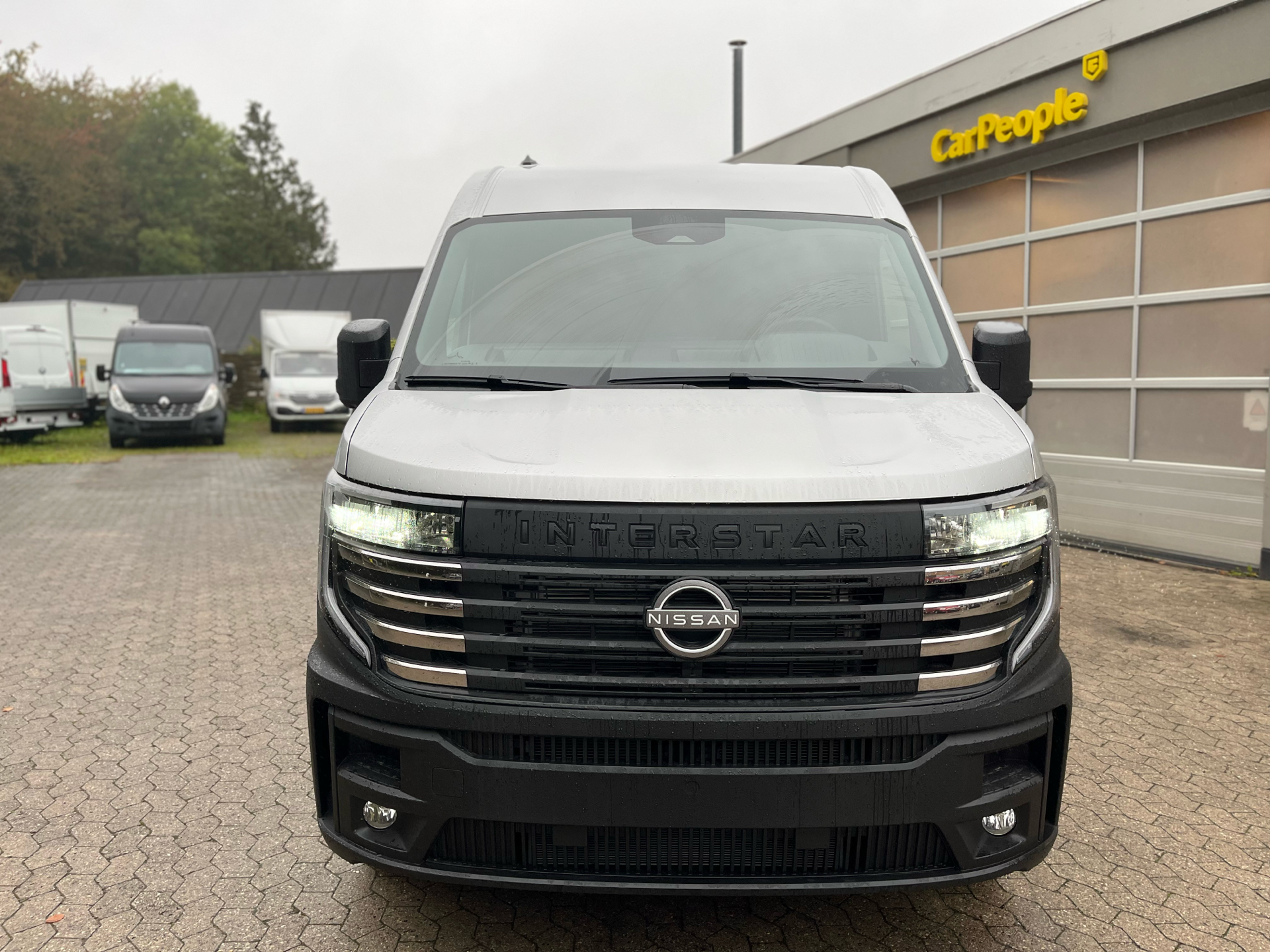 Billede af Nissan Interstar L2H2 2,0 DCi N-Connecta 150HK Van 9g Aut.
