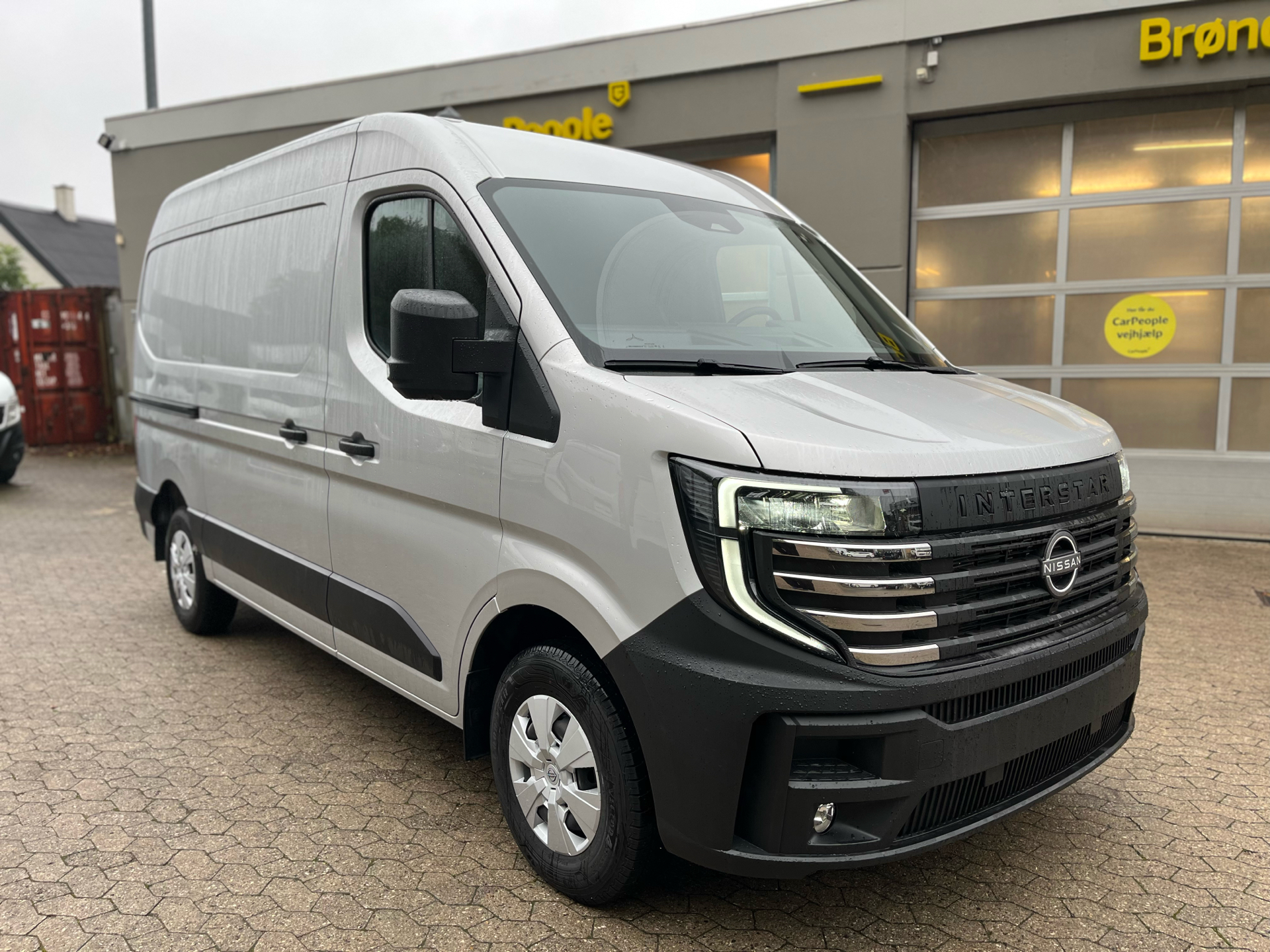 Billede af Nissan Interstar L2H2 2,0 DCi N-Connecta 150HK Van 9g Aut.