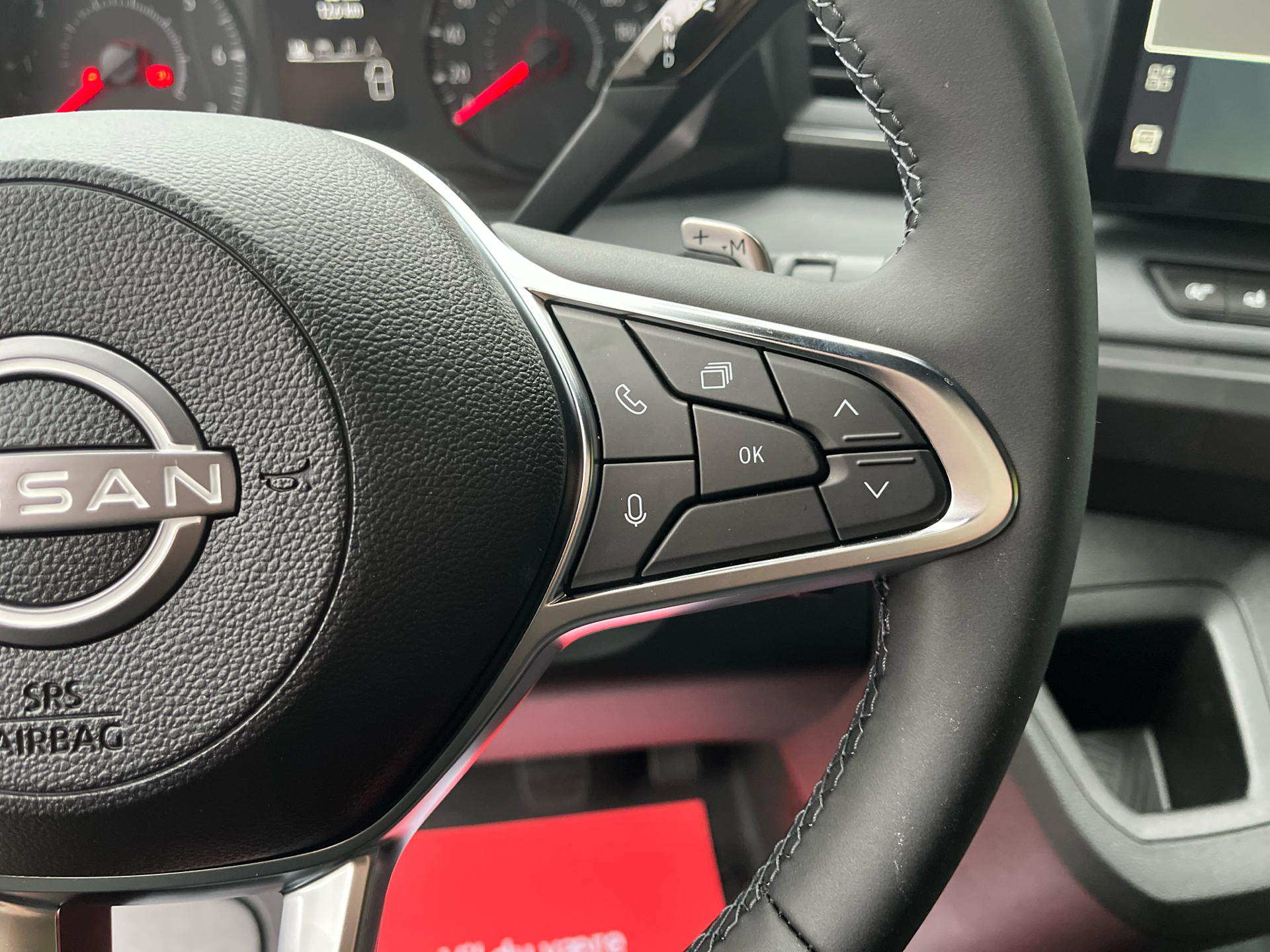 Billede af Nissan Interstar L2H2 2,0 DCi N-Connecta 150HK Van 9g Aut.