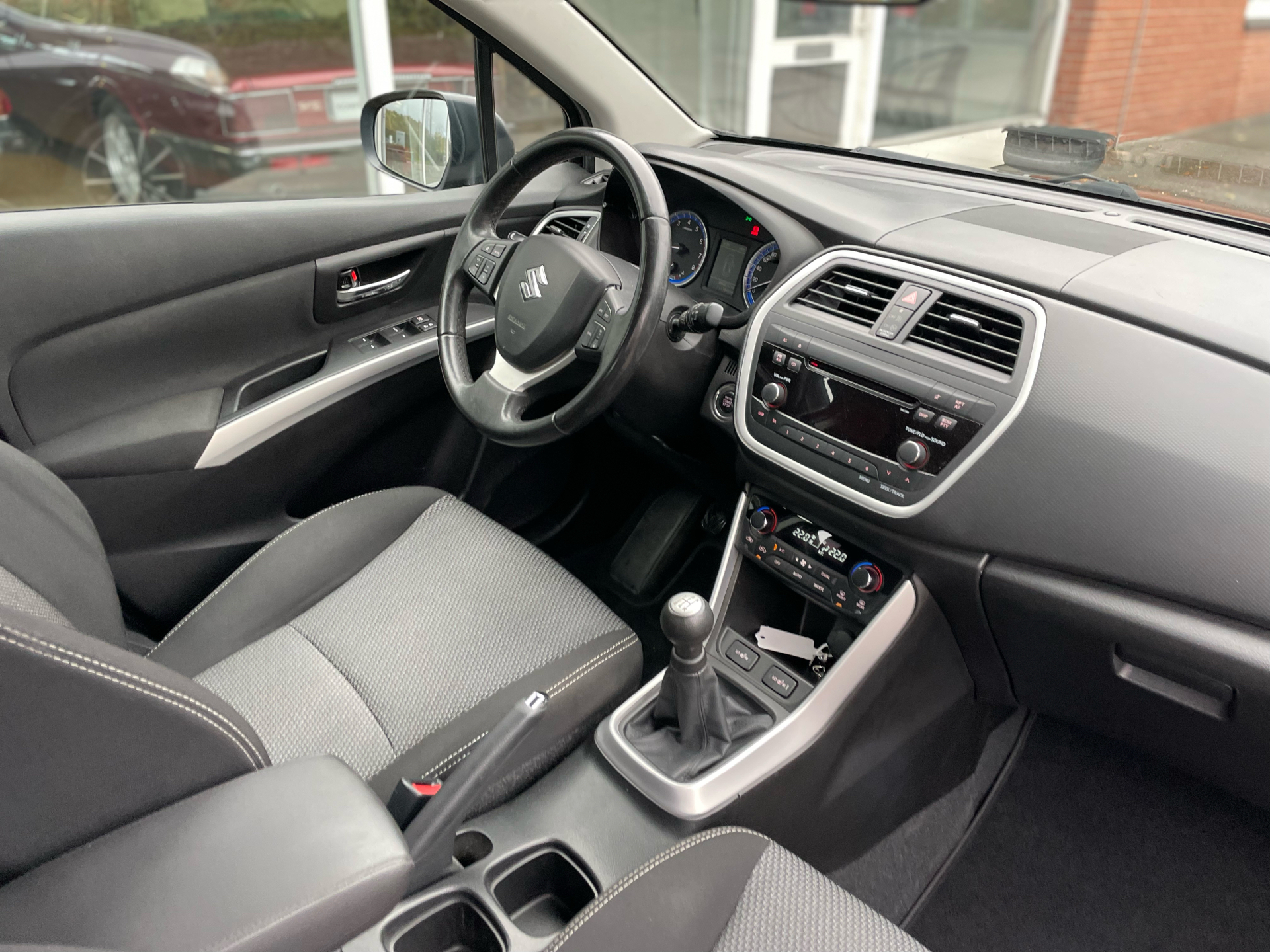 Billede af Suzuki S-Cross 1,6 16V GL+ 120HK 5d