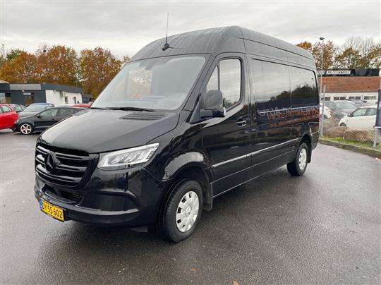Mercedes-Benz Sprinter 319 2,0 CDI A2 H2 RWD 9G-Tronic 190HK Van Aut.