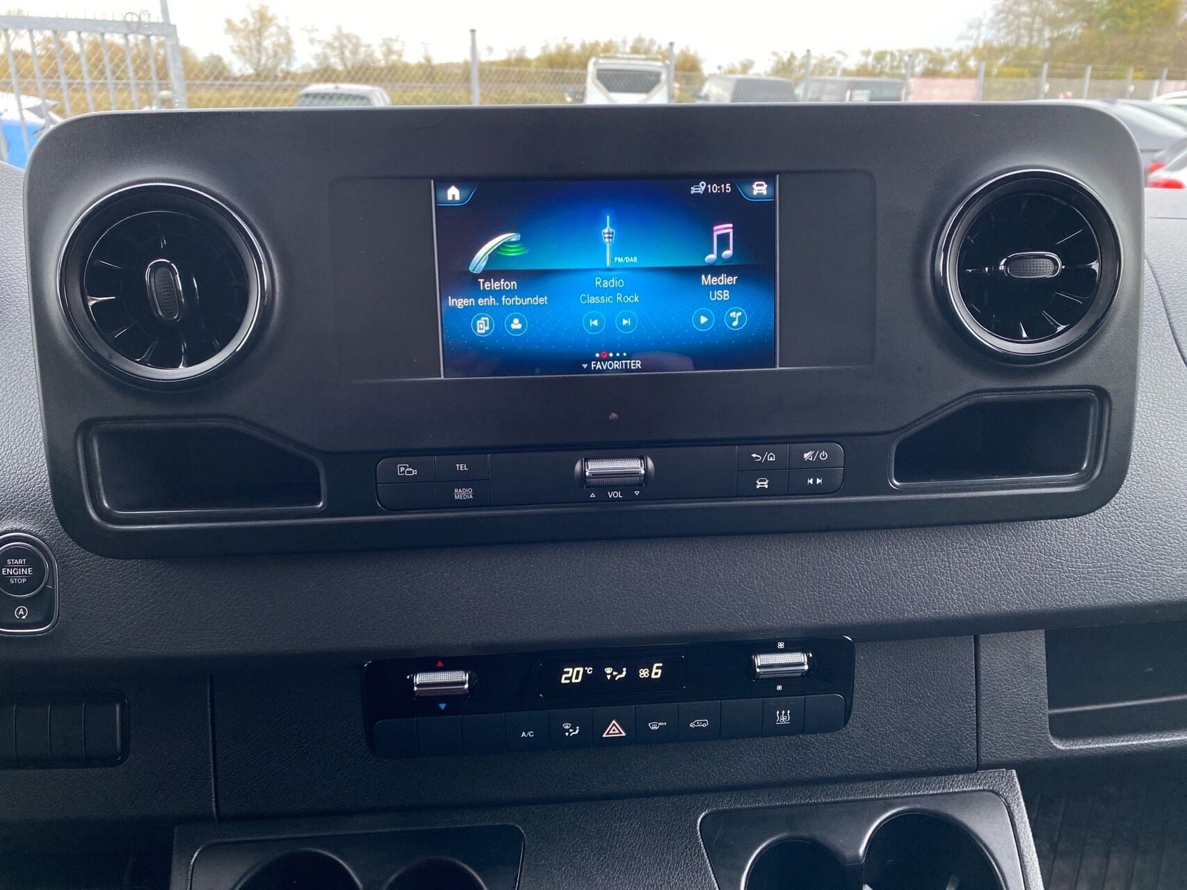 Billede af Mercedes-Benz Sprinter 319 2,0 CDI A2 H2 RWD 9G-Tronic 190HK Van Aut.