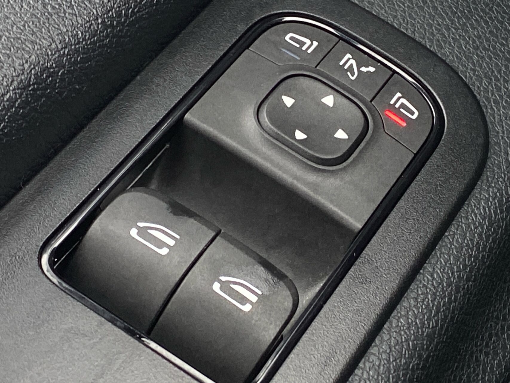 Billede af Mercedes-Benz Sprinter 319 2,0 CDI A2 H2 RWD 9G-Tronic 190HK Van Aut.