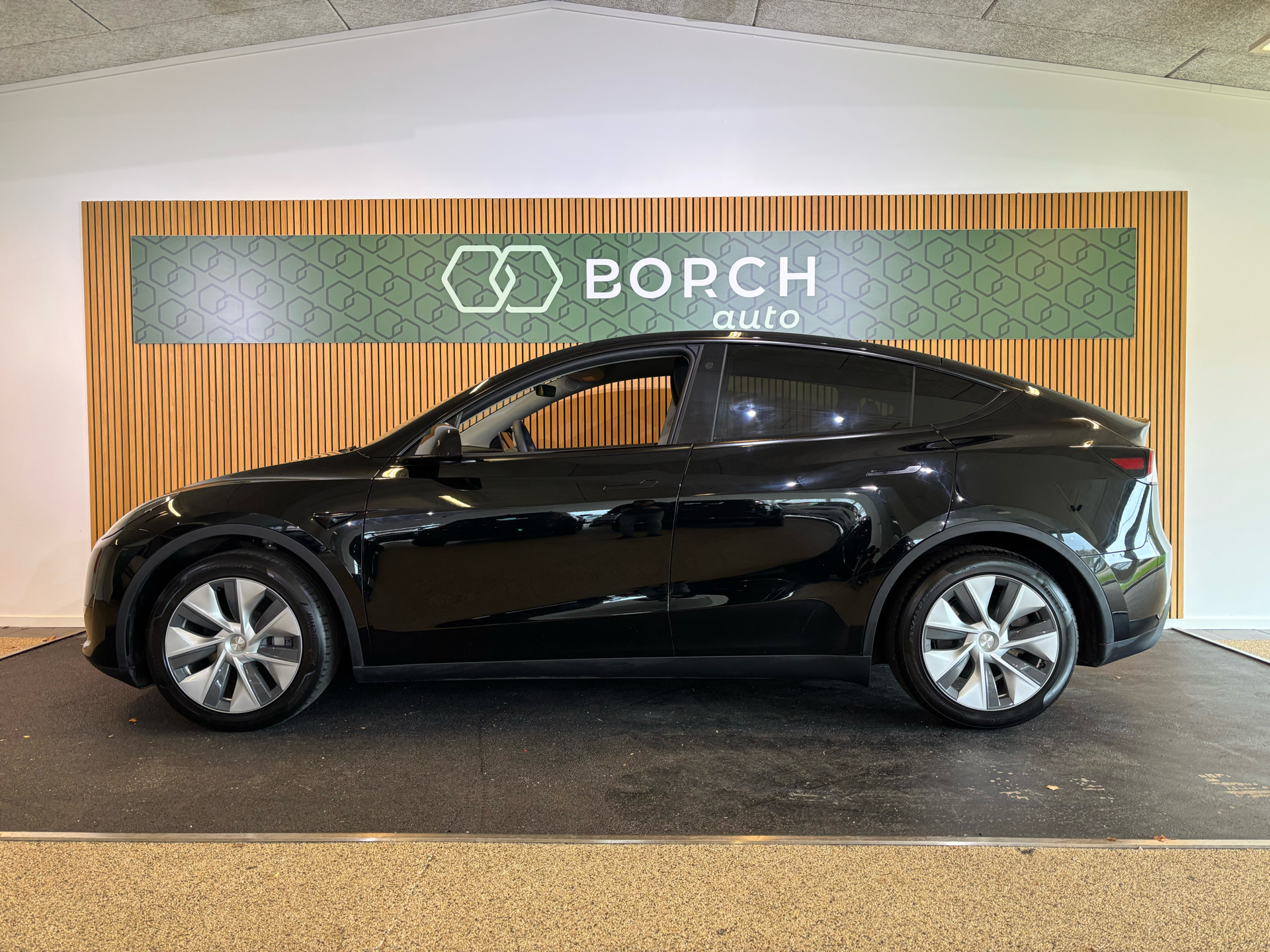 Billede af Tesla Model Y EL RWD 299HK 5d Aut.