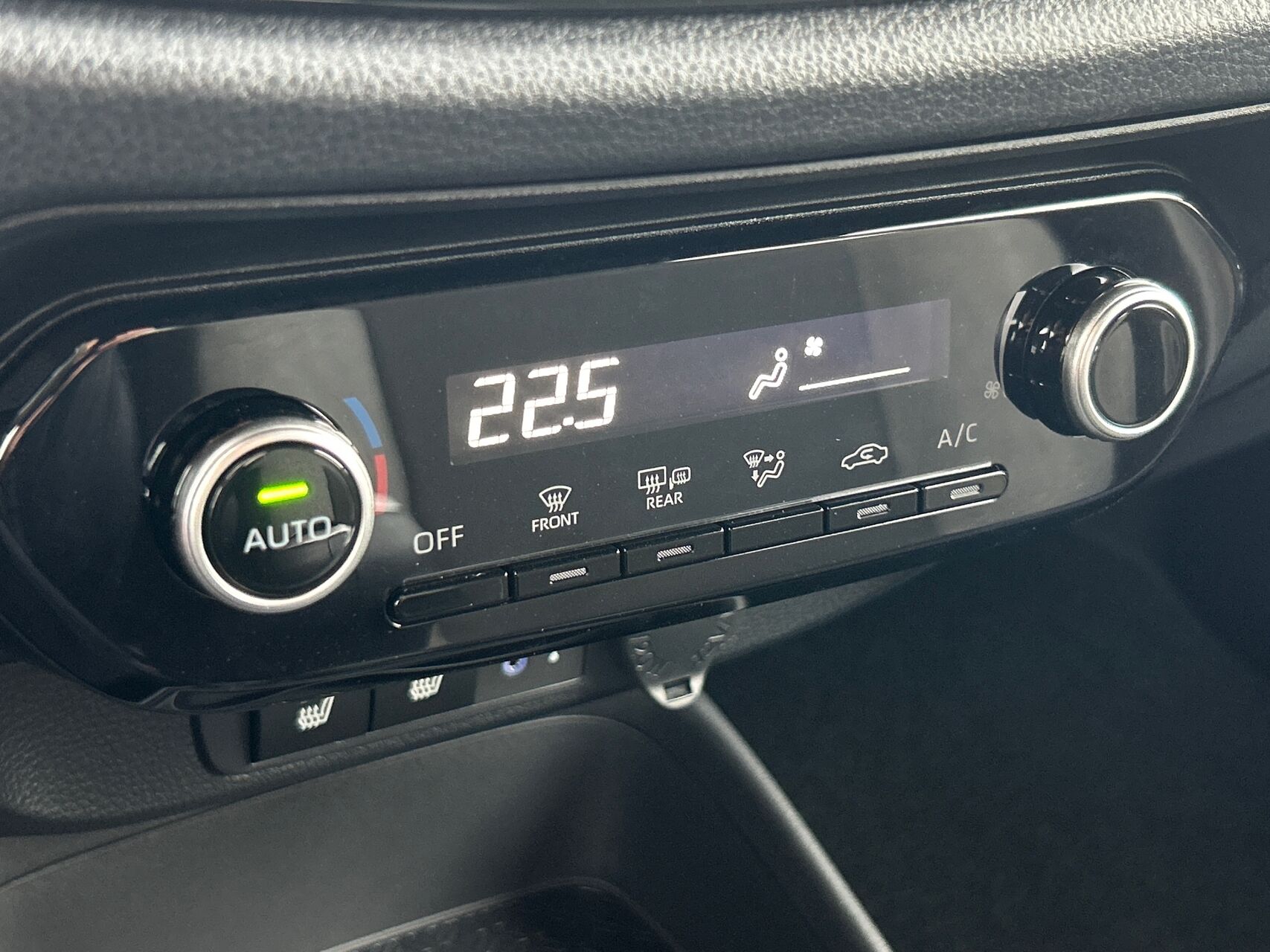 Billede af Toyota Aygo X 1.0 benzin (72 hk) Active