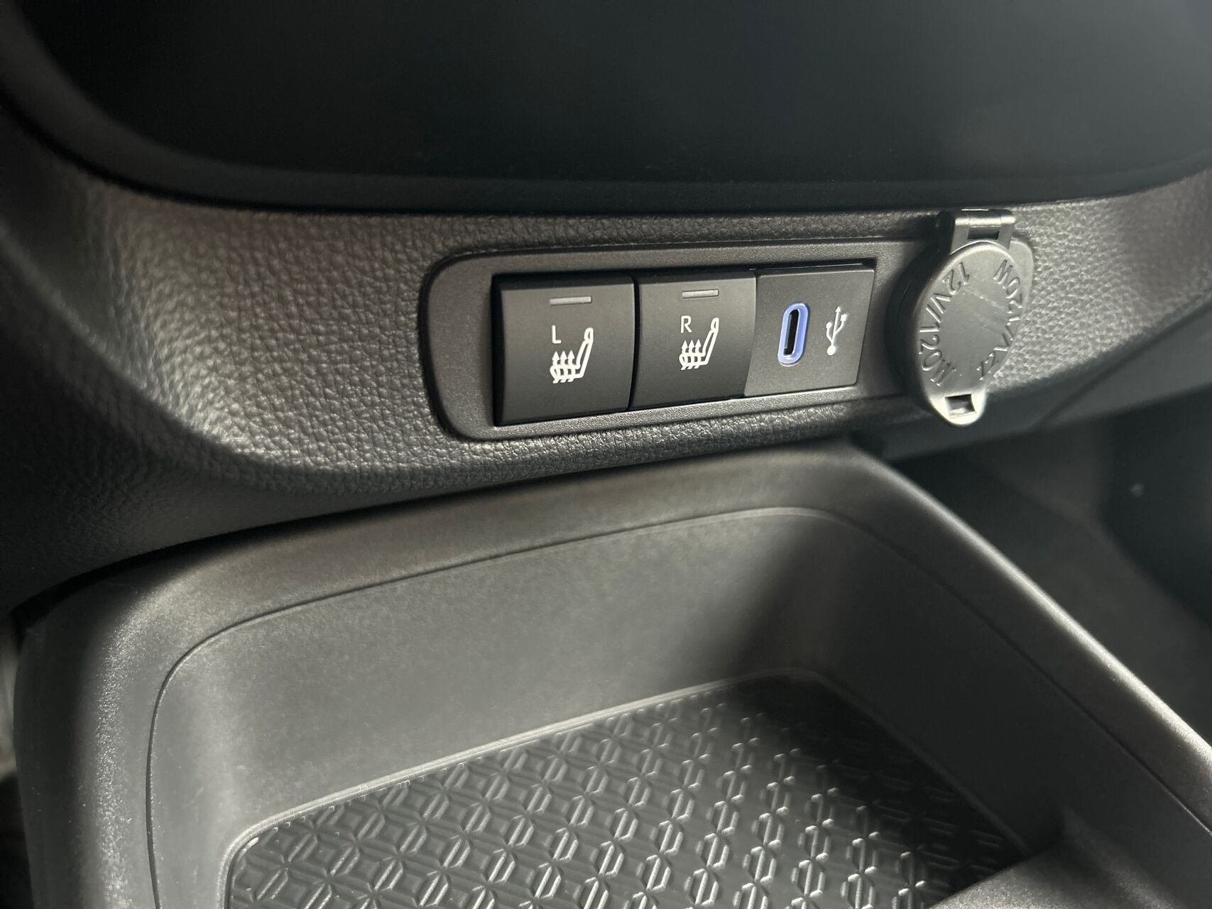 Billede af Toyota Aygo X 1.0 benzin (72 hk) Active