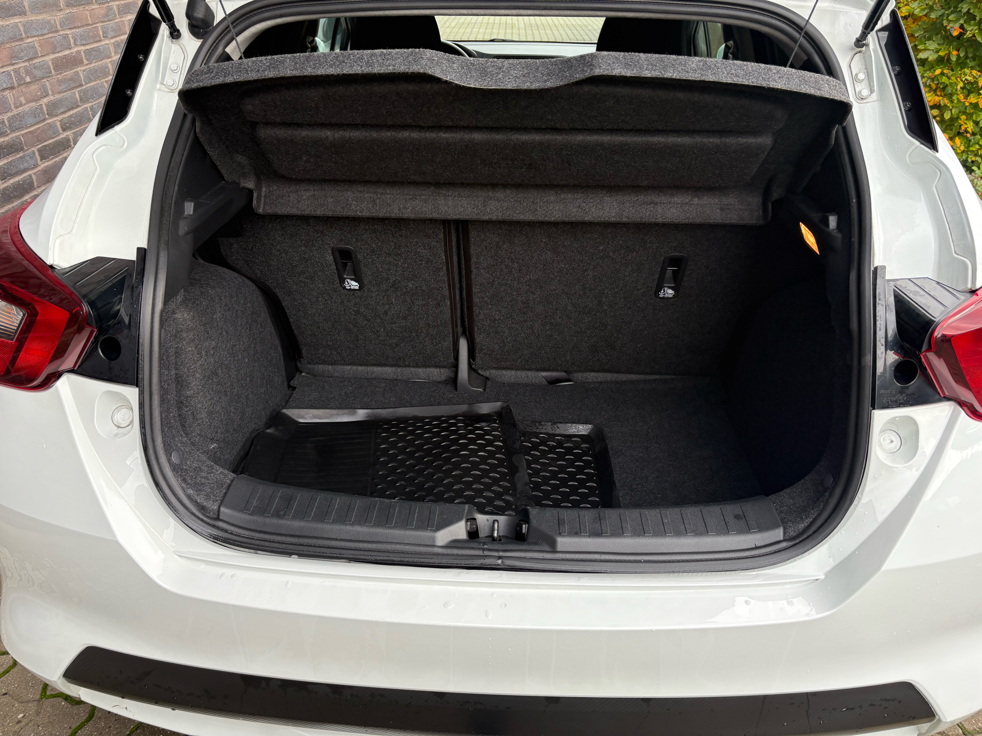 Billede af Nissan Micra 1,0 IG-T Acenta Start/Stop 100HK 5d