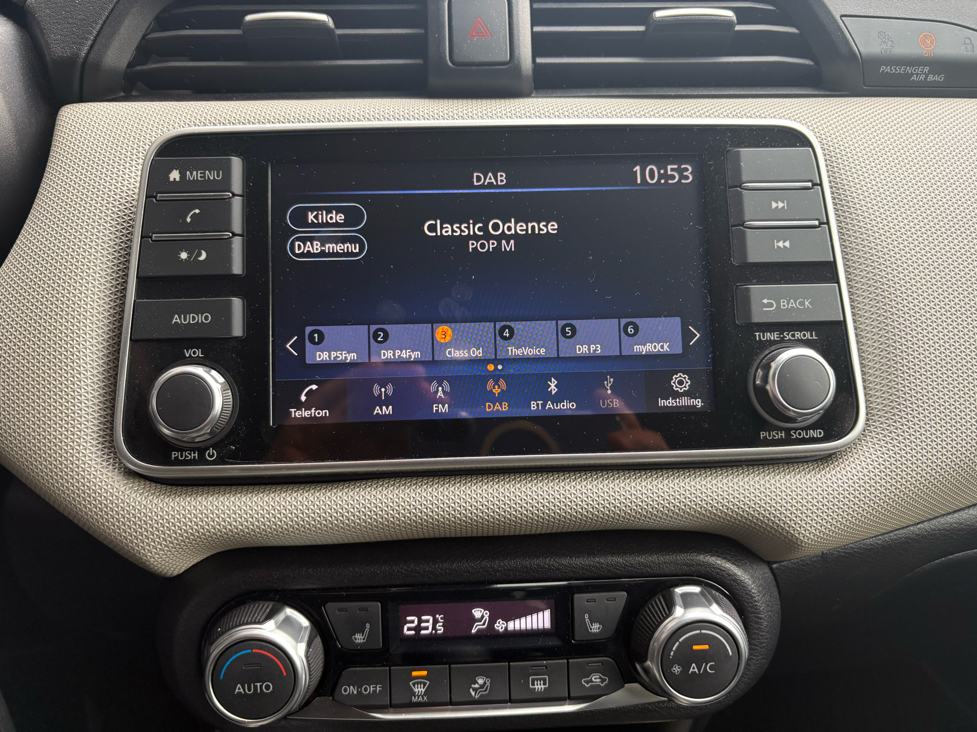 Billede af Nissan Micra 1,0 IG-T Acenta Start/Stop 100HK 5d