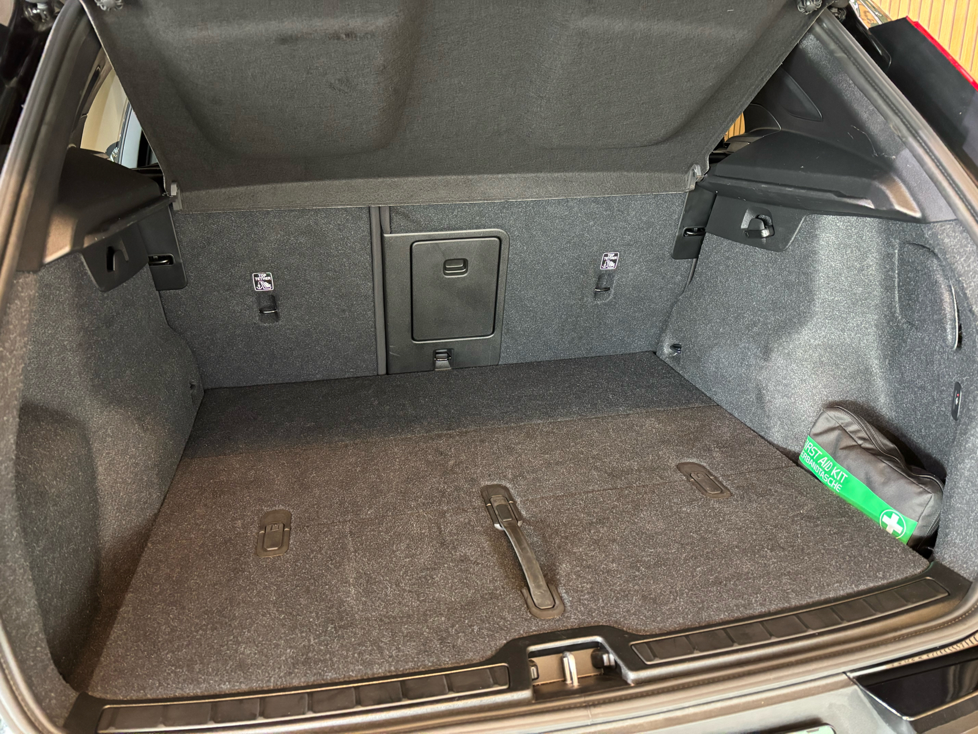 Billede af Volvo XC40 Recharge Extended Range Plus 252HK 5d Aut.