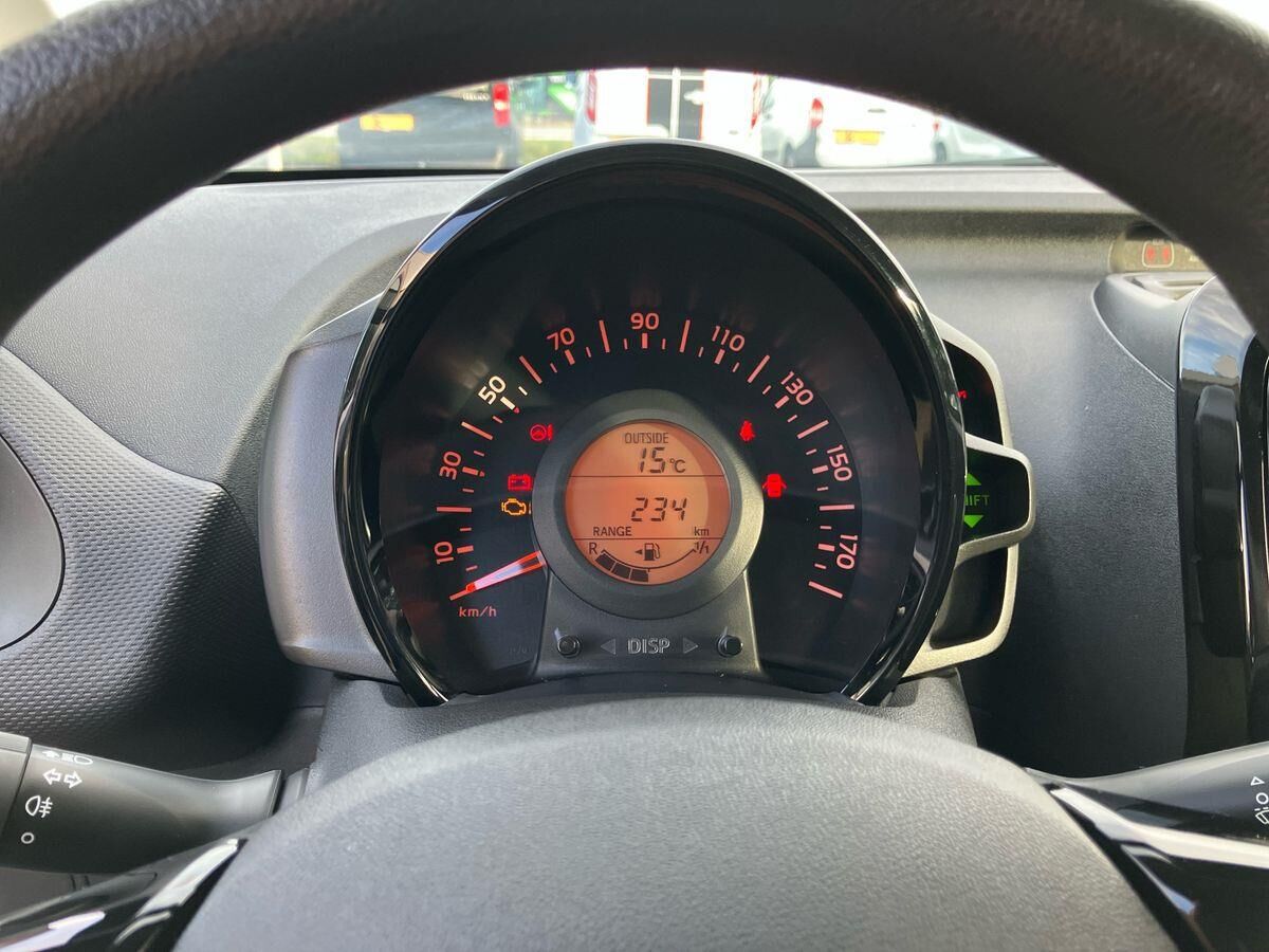 Billede af Citroën C1 1,0 VTi Shine 72HK 5d