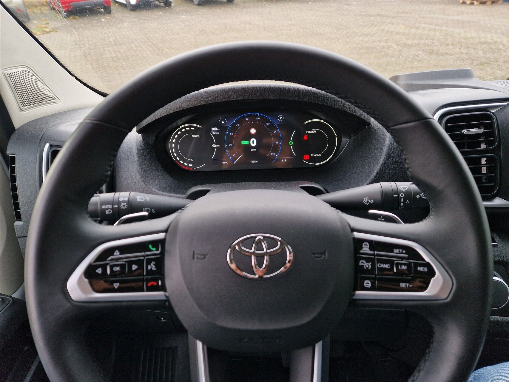 Billede af Toyota Proace Max Electric 110 kWh Long/En skydedør m. højt tag aut. gear Comfort Master