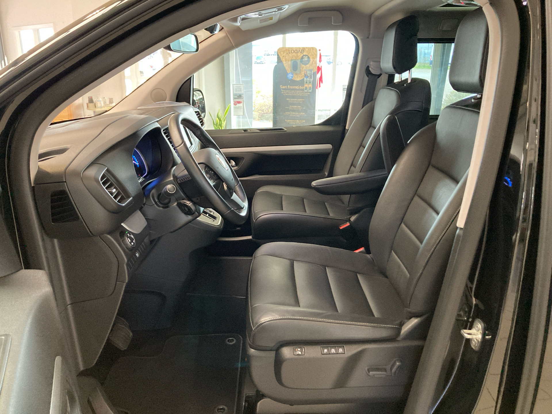 Billede af Fiat Ulysse EL L3 Lounge  136HK Trinl. Gear 