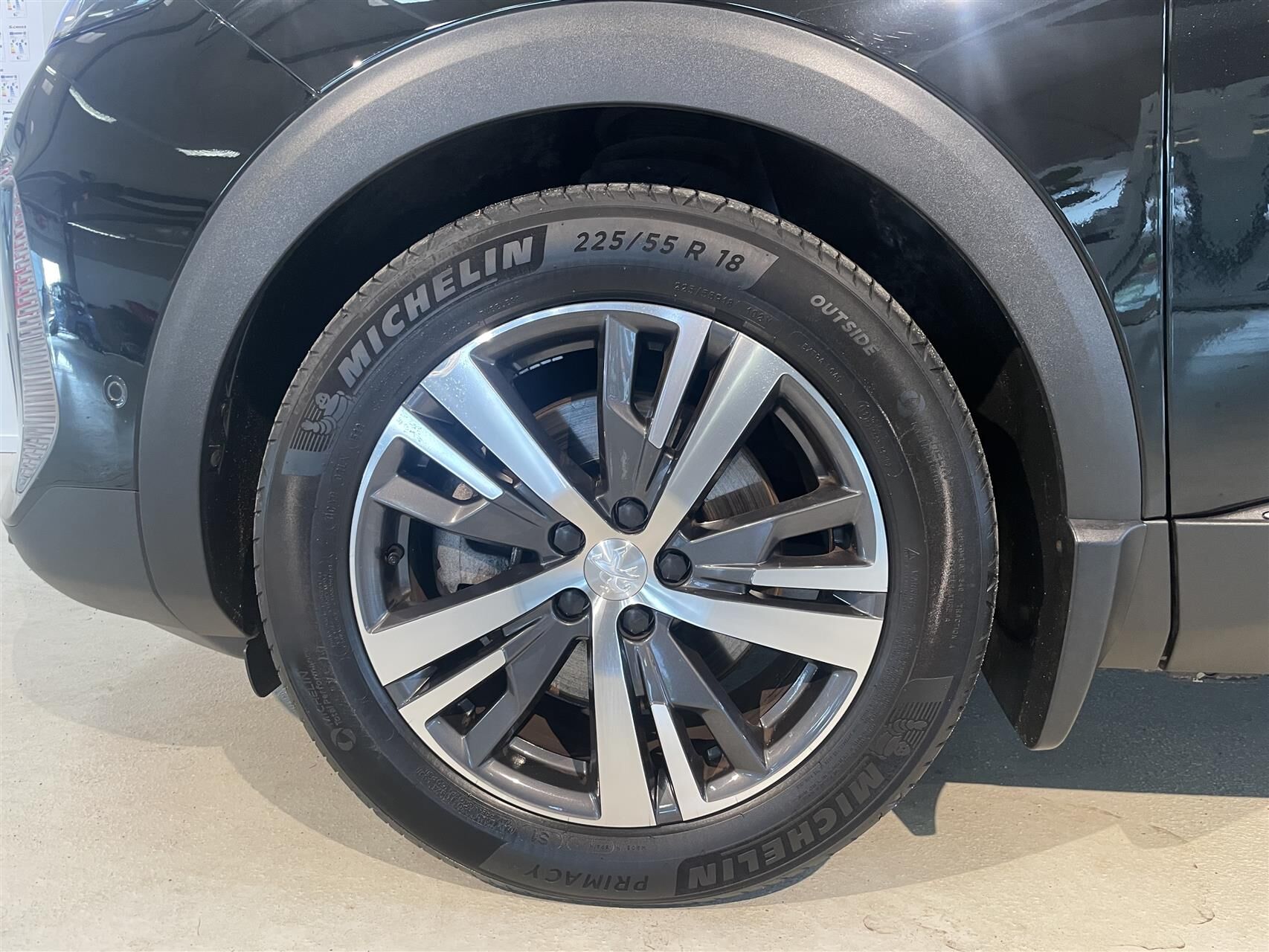 Billede af Peugeot 3008 1,6 PureTech  Plugin-hybrid Selection Sport EAT8 225HK 5d 8g Aut.