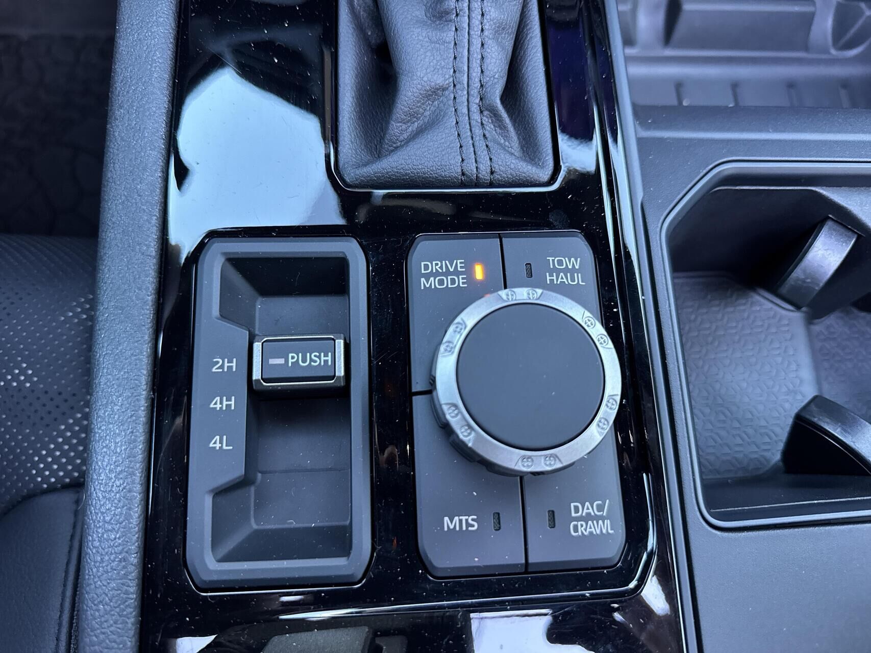 Billede af Toyota Tundra Crew Max 3,4 V6 TRD Pro 4WD 436HK Pick-Up 10g Aut.