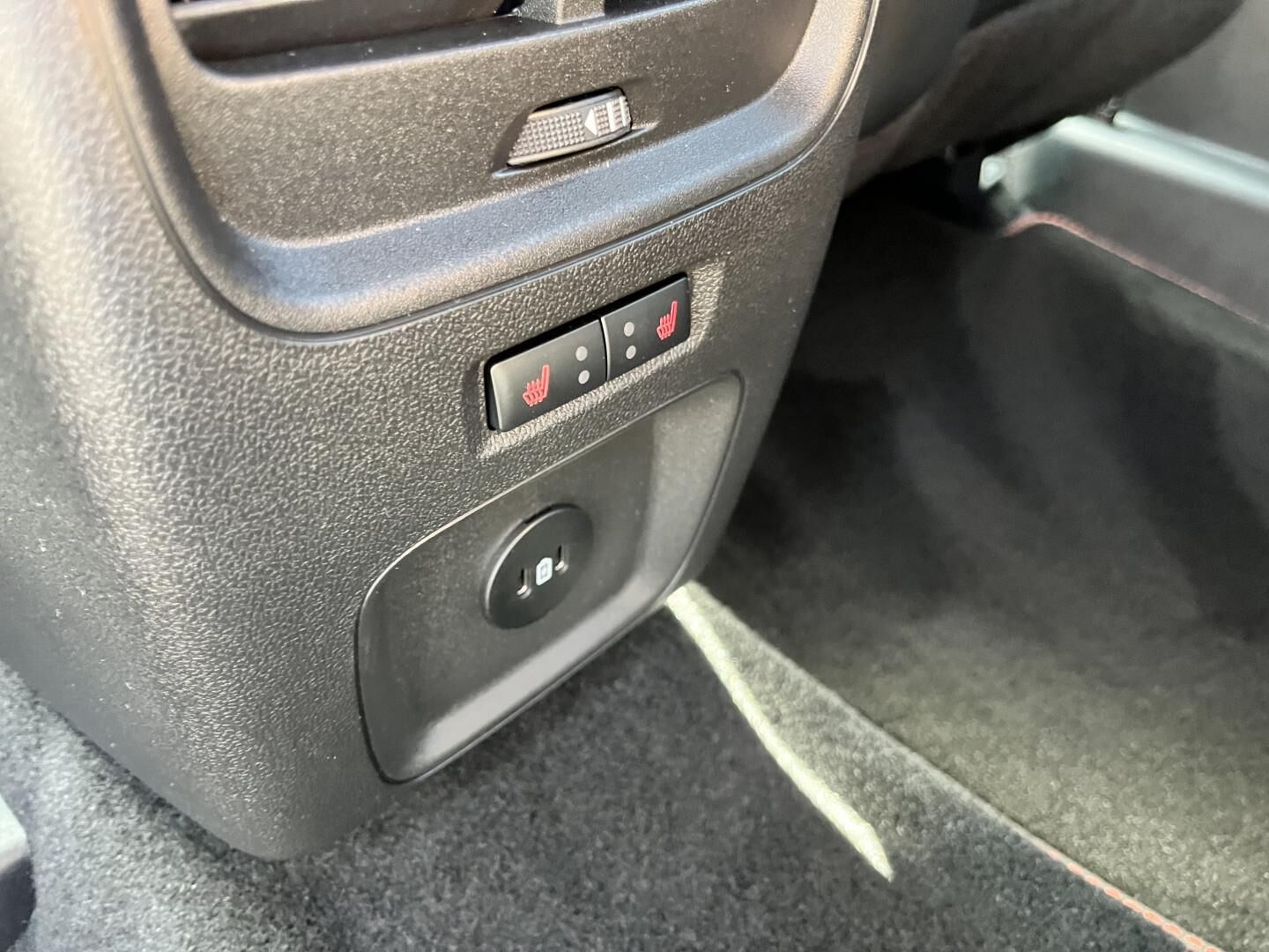 Billede af Ford Kuga 2,5 Plugin-hybrid ST-Line X CVT 243HK 5d Aut.