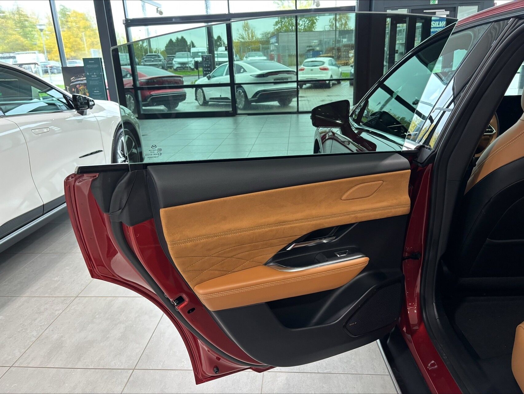 Billede af Mazda 6e EL Takumi Plus 245HK 5d Aut.