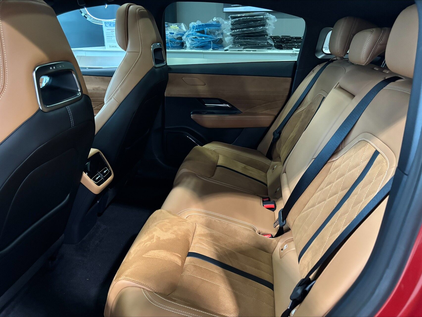 Billede af Mazda 6e EL Takumi Plus 245HK 5d Aut.