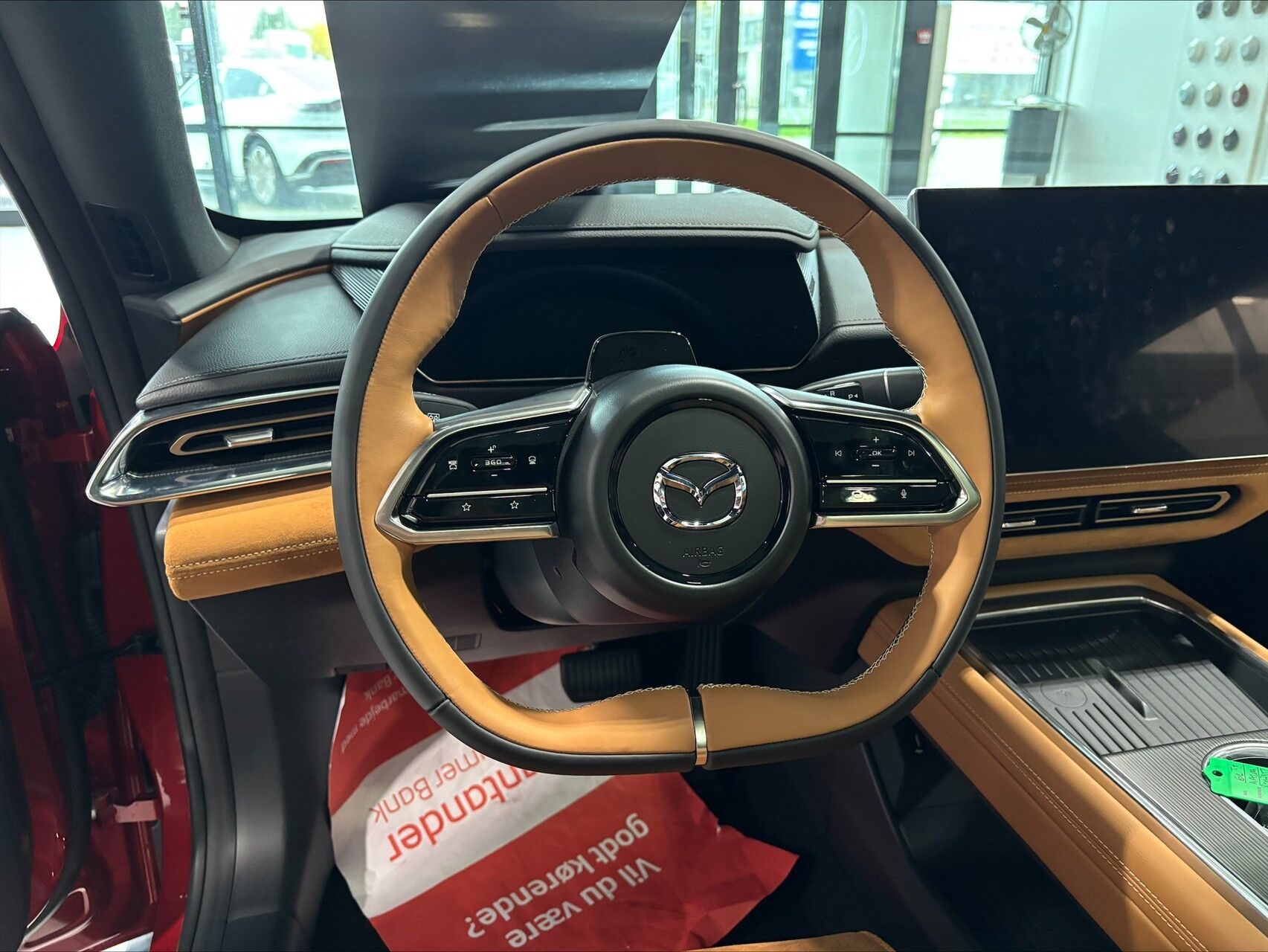 Billede af Mazda 6e EL Takumi Plus 245HK 5d Aut.