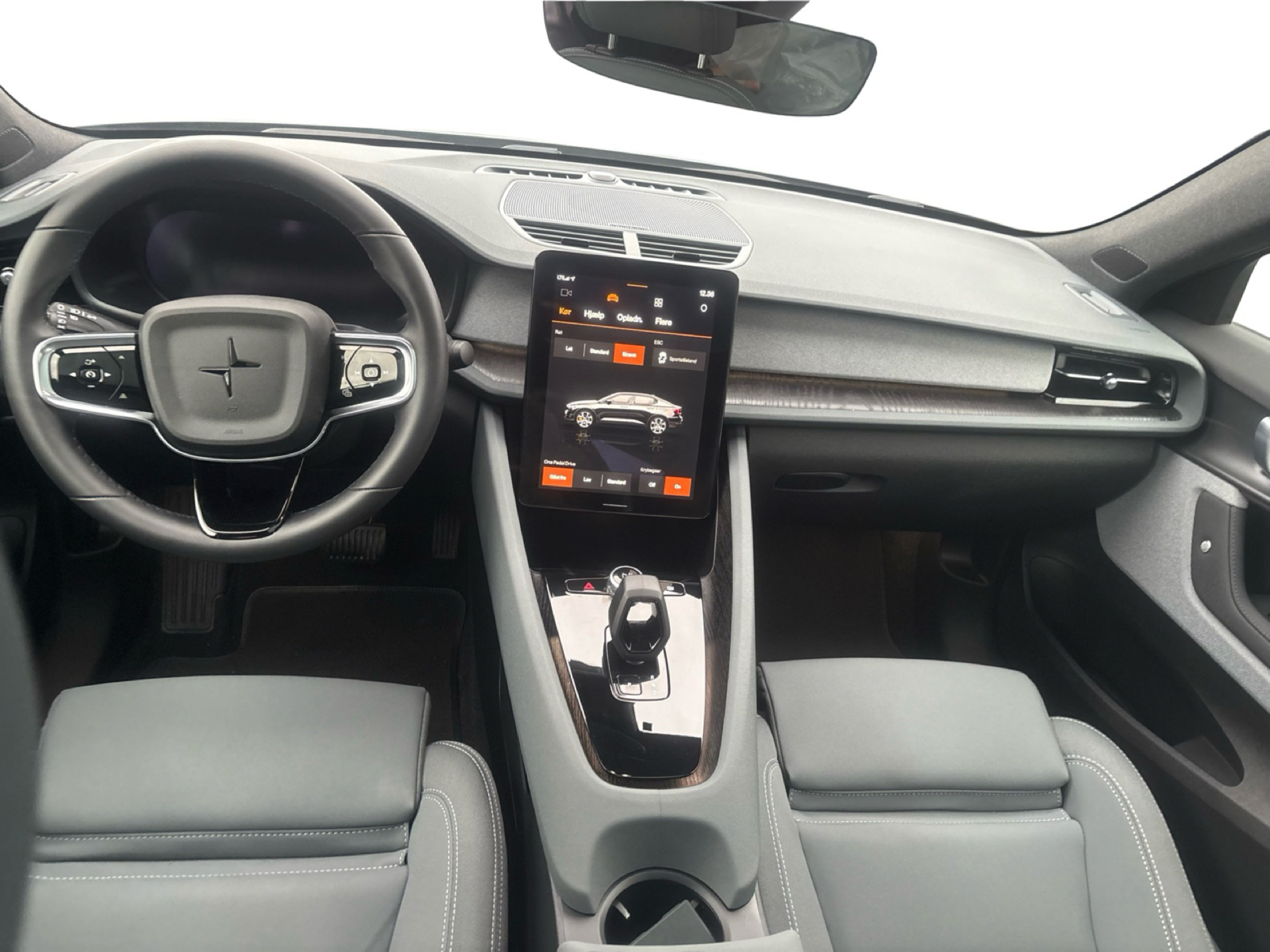 Billede af Polestar 2 EL Long Range Plus AWD 408HK 5d Aut.