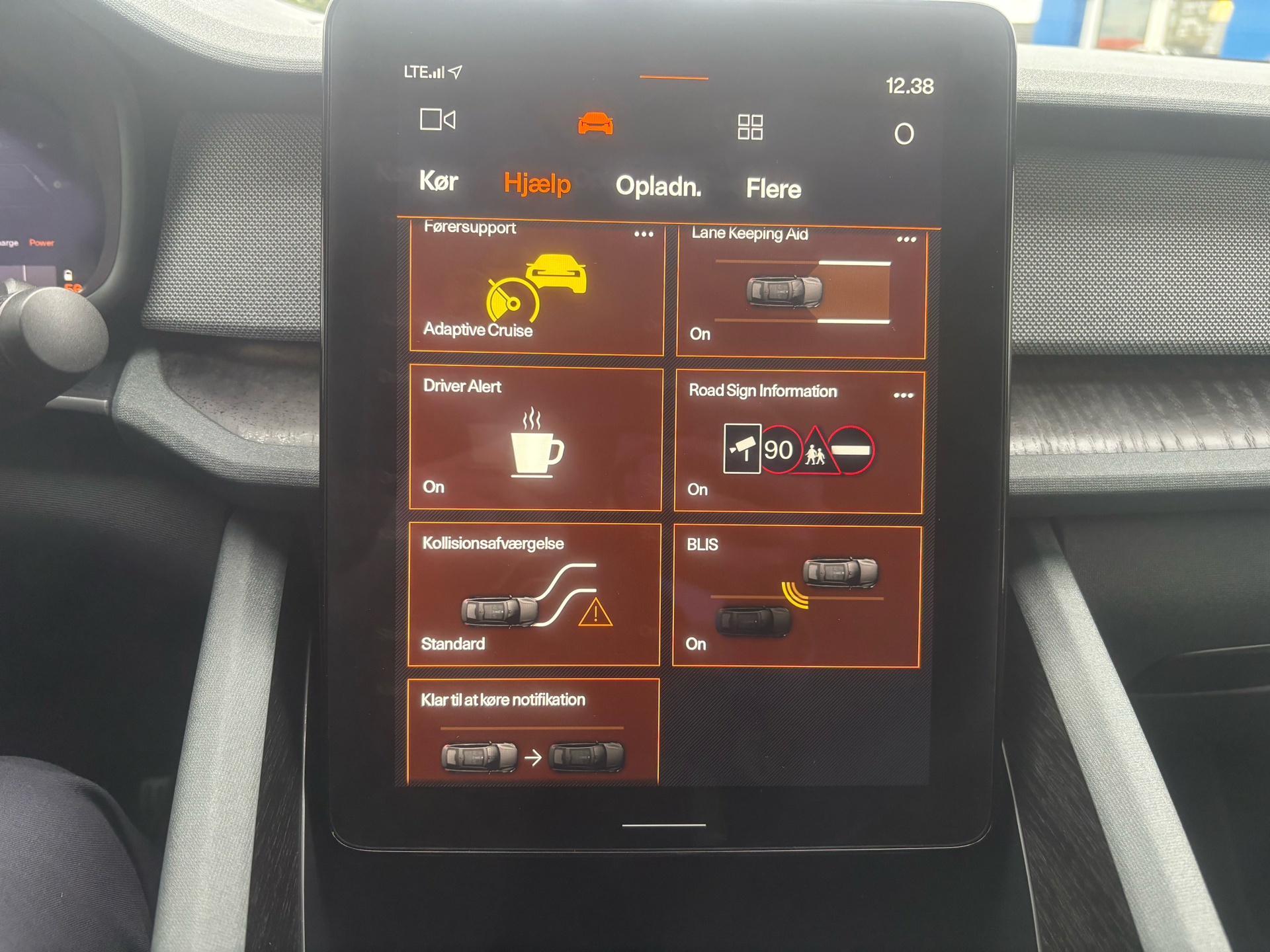 Billede af Polestar 2 EL Long Range Plus AWD 408HK 5d Aut.