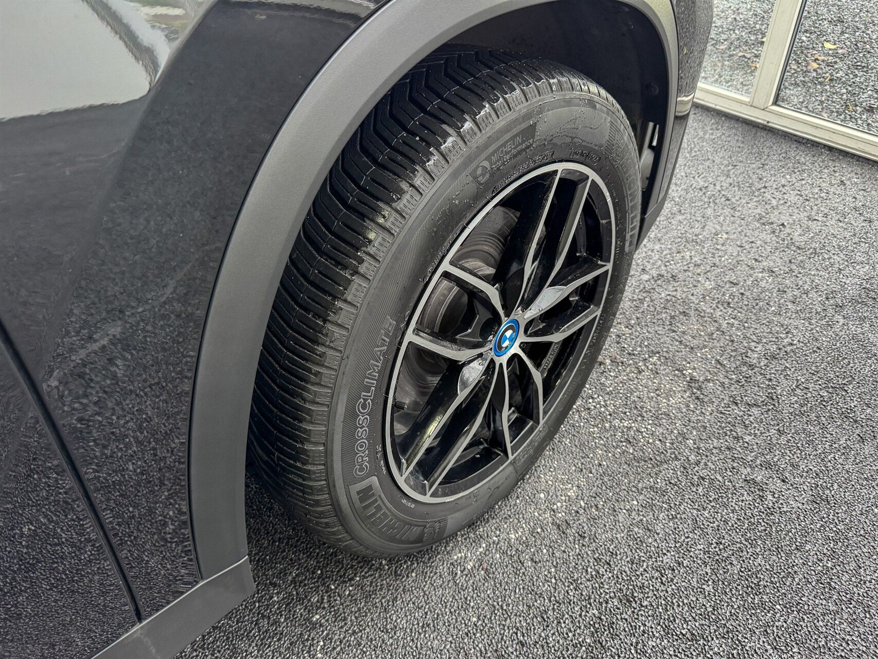 Billede af BMW iX1 xDrive30 EL 4x4 313HK 5d Aut.