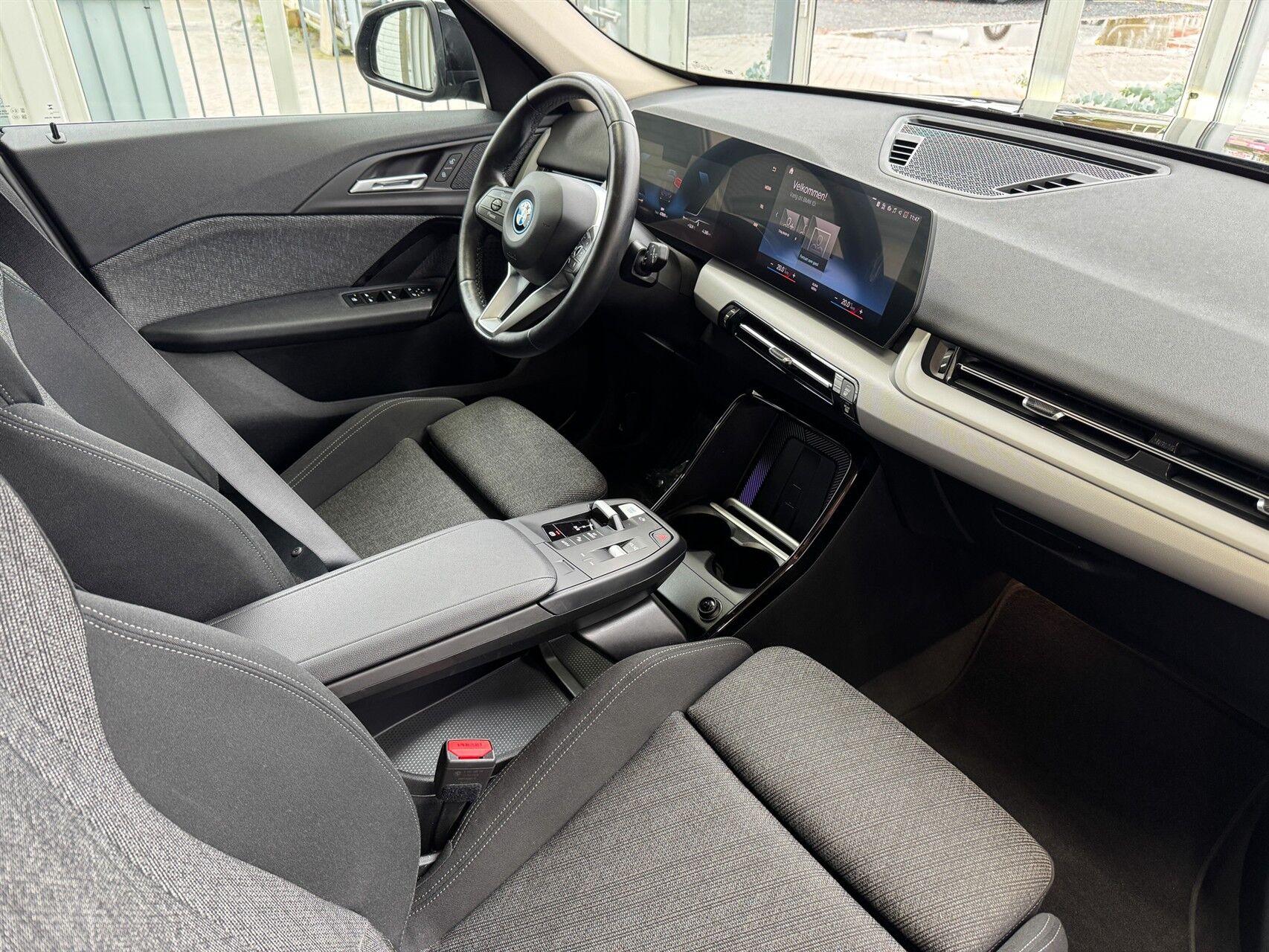 Billede af BMW iX1 xDrive30 EL 4x4 313HK 5d Aut.