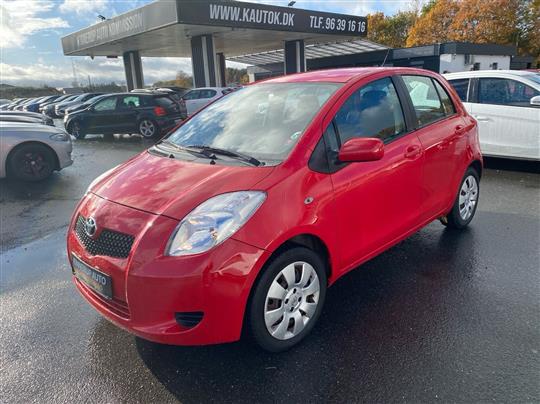 Toyota Yaris - 87HK 5d
