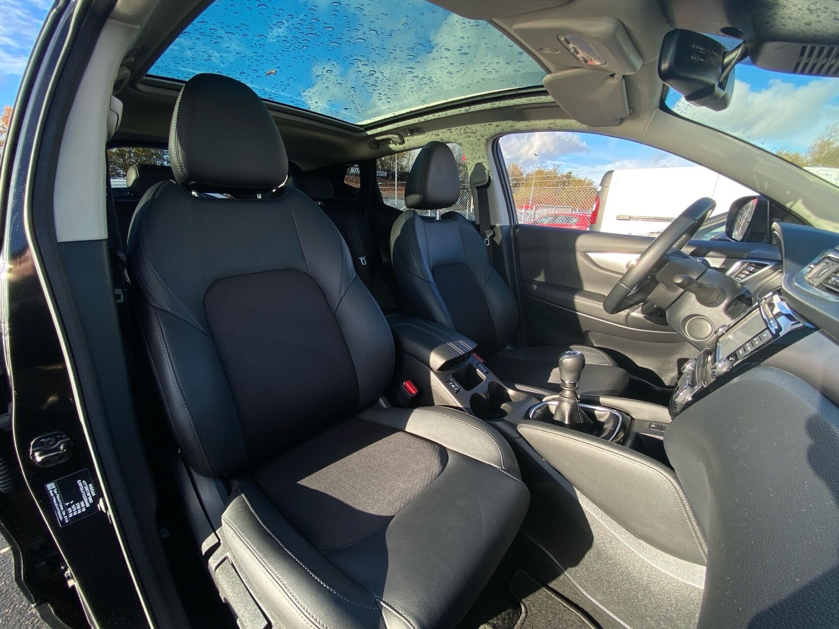 Billede af Nissan Qashqai 1,6 DCi Tekna 130HK 5d 6g