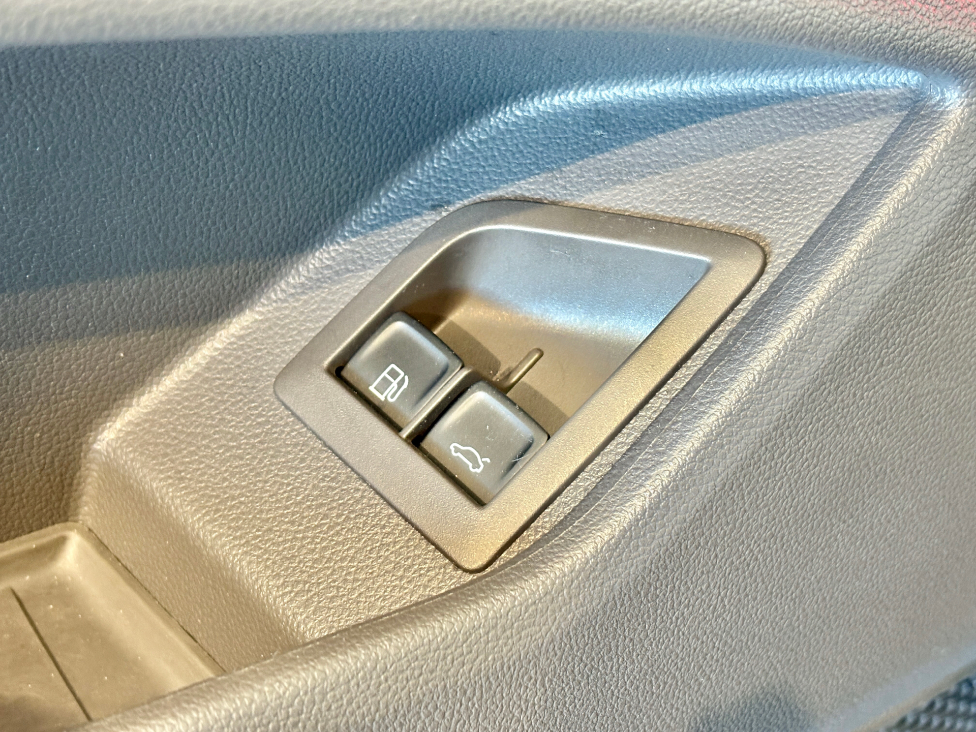 Billede af VW Multivan Kort 1,4 TSI  Plugin-hybrid Energetic DSG 218HK 6g Aut.