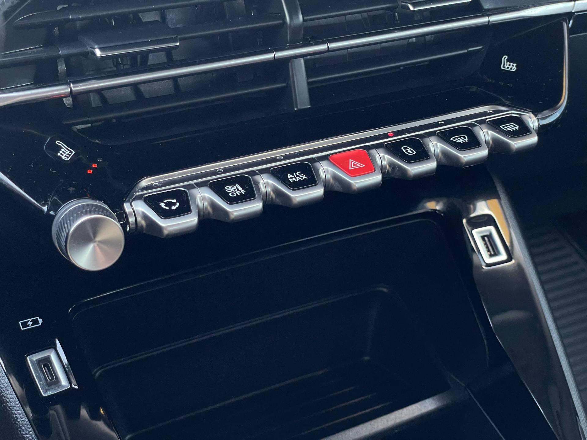 Billede af Peugeot e-2008 EL GT 136HK 5d Aut.